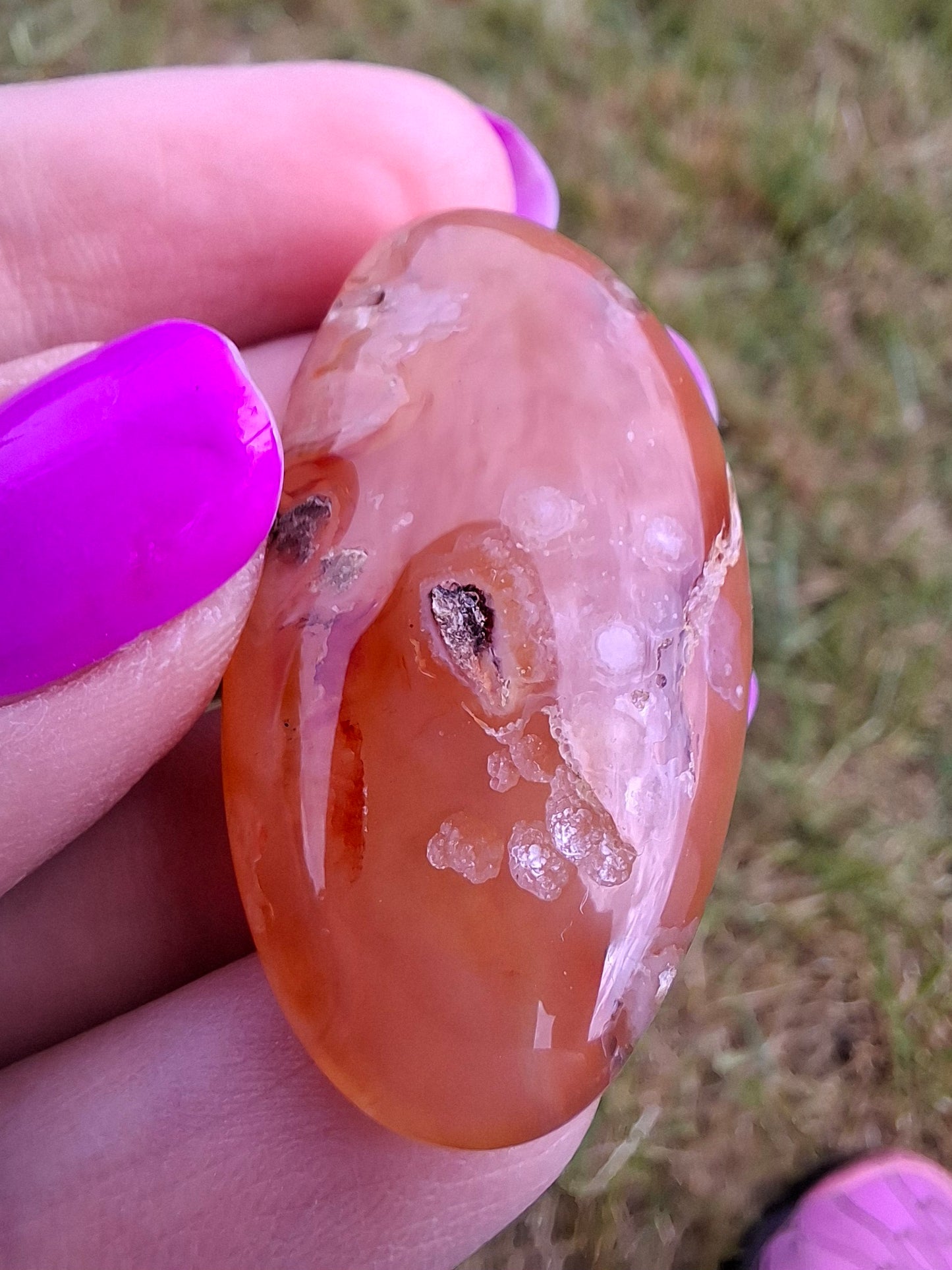 Carnelian, Tumble Stone, Crystal (Ref: T64)