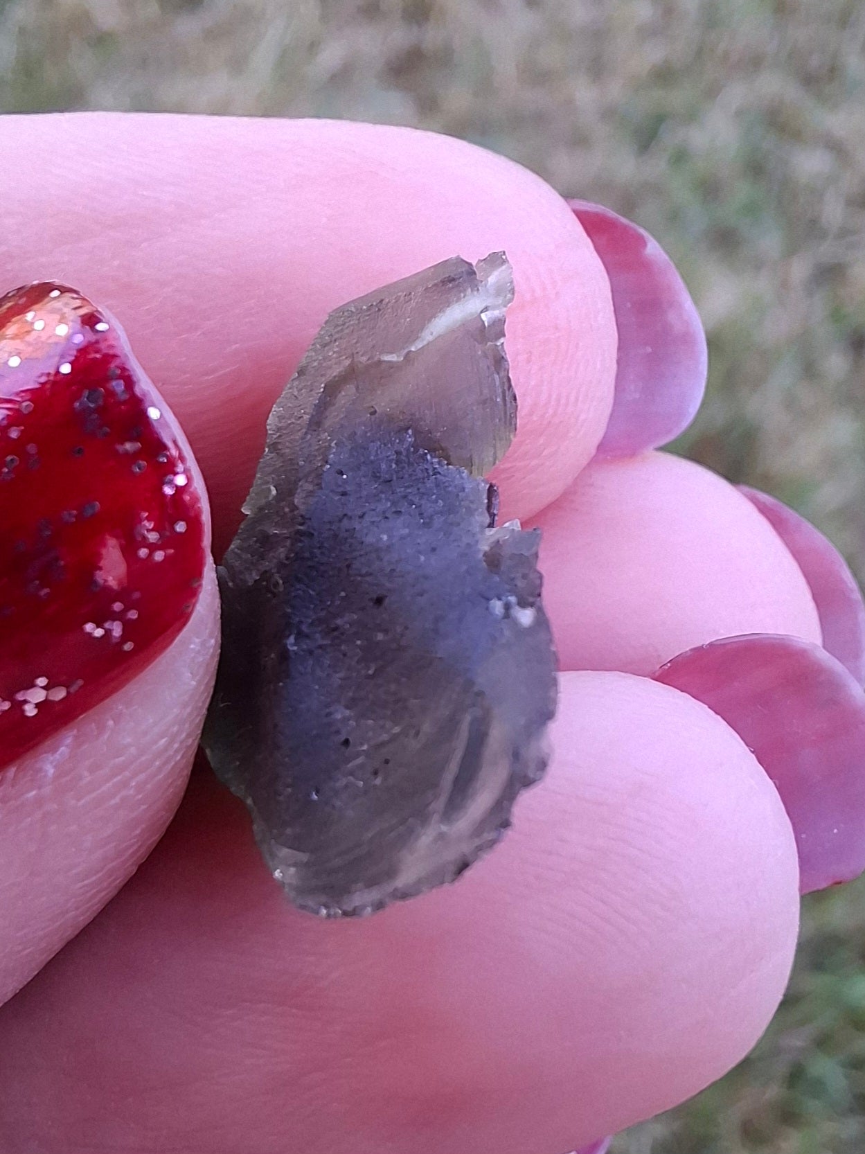 Moldavite Piece, 1.68g, Tektite (Ref: 1468)