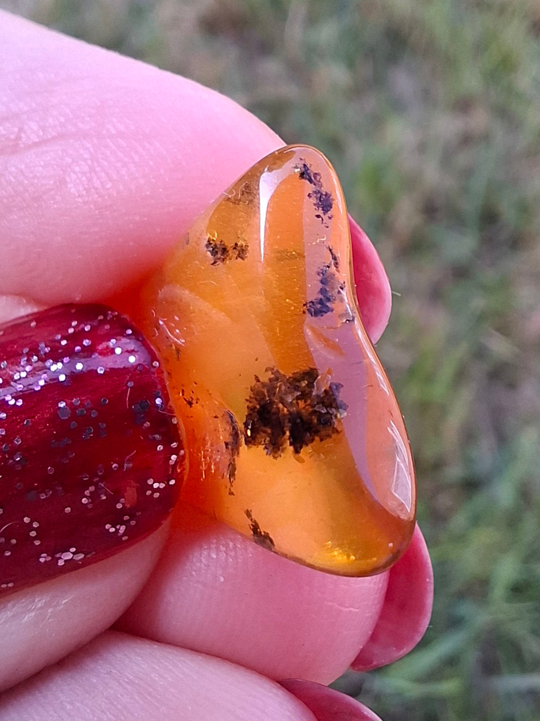 Baltic Amber, 0.91g, Fossil (Ref: A240)