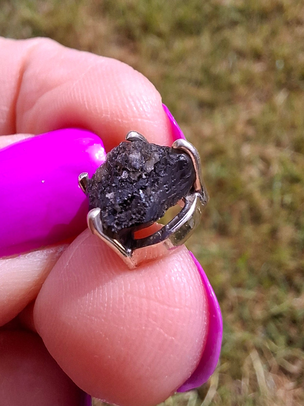 Moldavite Claw Pendant, 925 Silver, Tektite (Ref: P18)