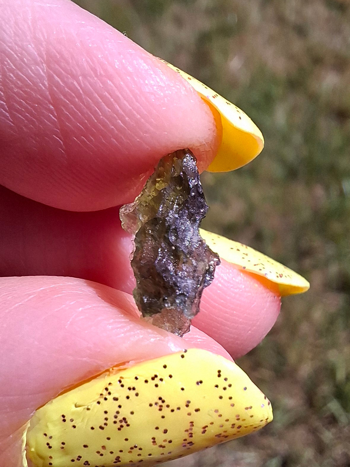Moldavite small Piece, 0.34g, Tektite (Ref: 1476)