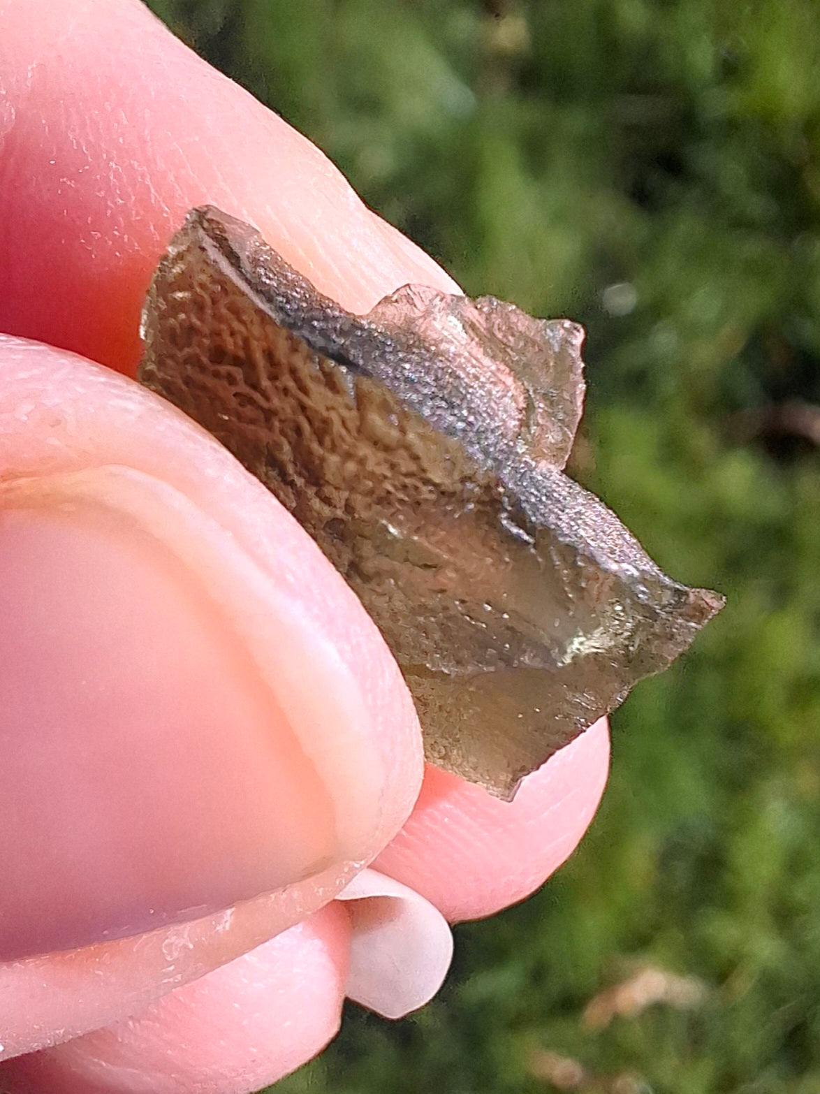 Moldavite Piece, 1.13g, Tektite (Ref: 1335)