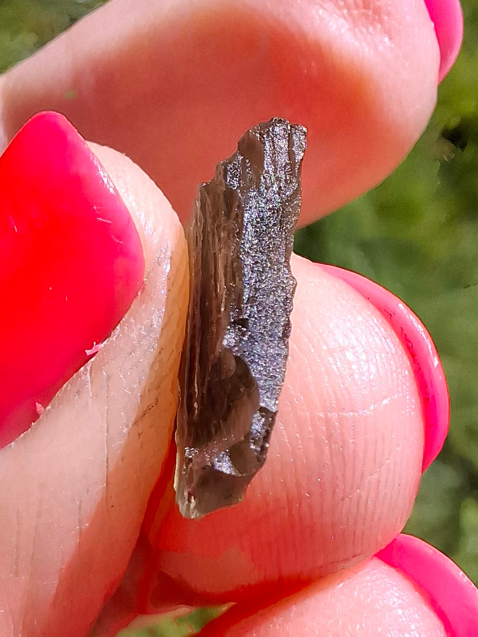 Moldavite Piece, 0.69g, Tektite (Ref: 1405)