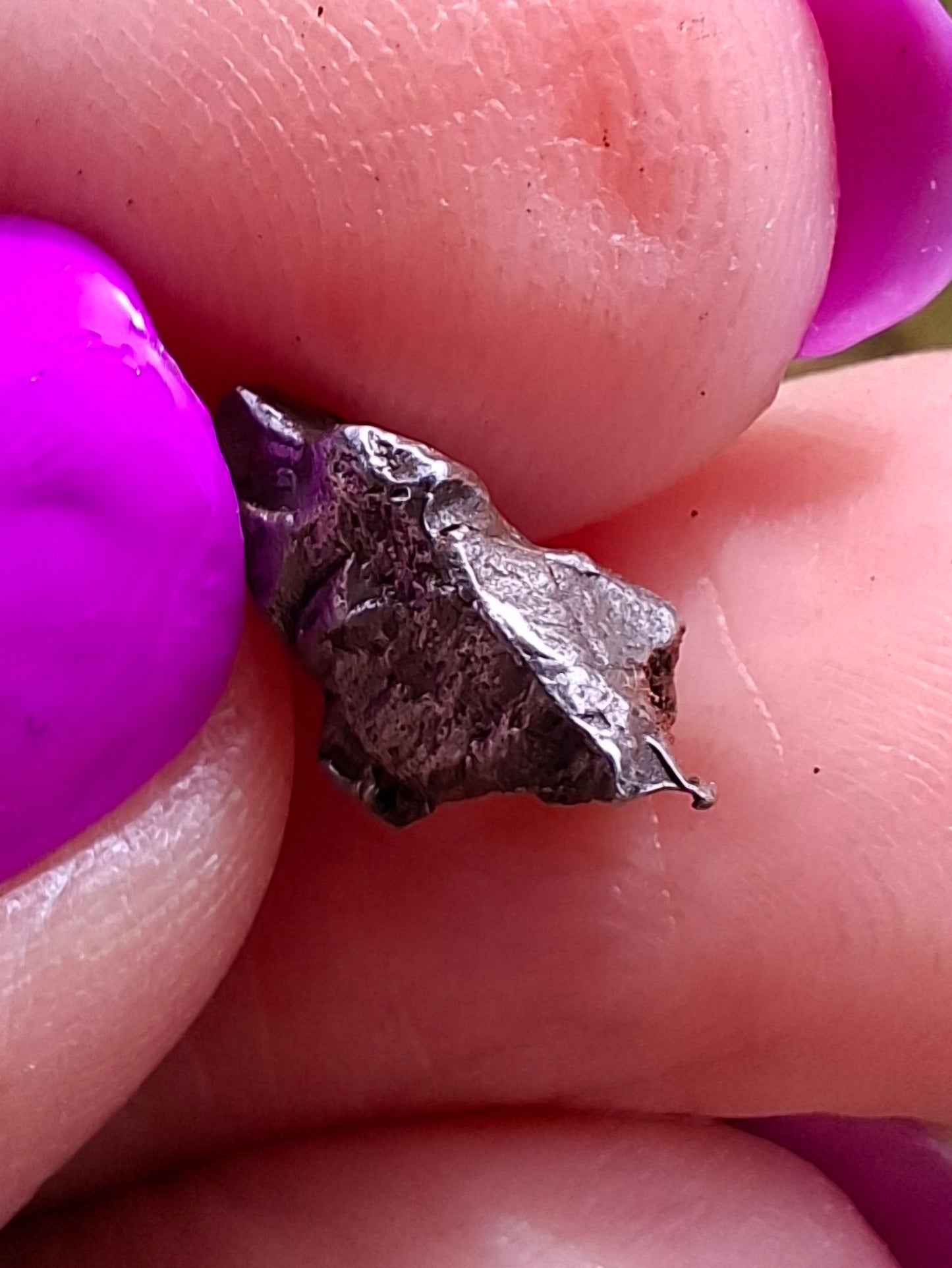 Campo del Cielo, 0.95g, Nickel Iron Meteorite (Ref: C2)