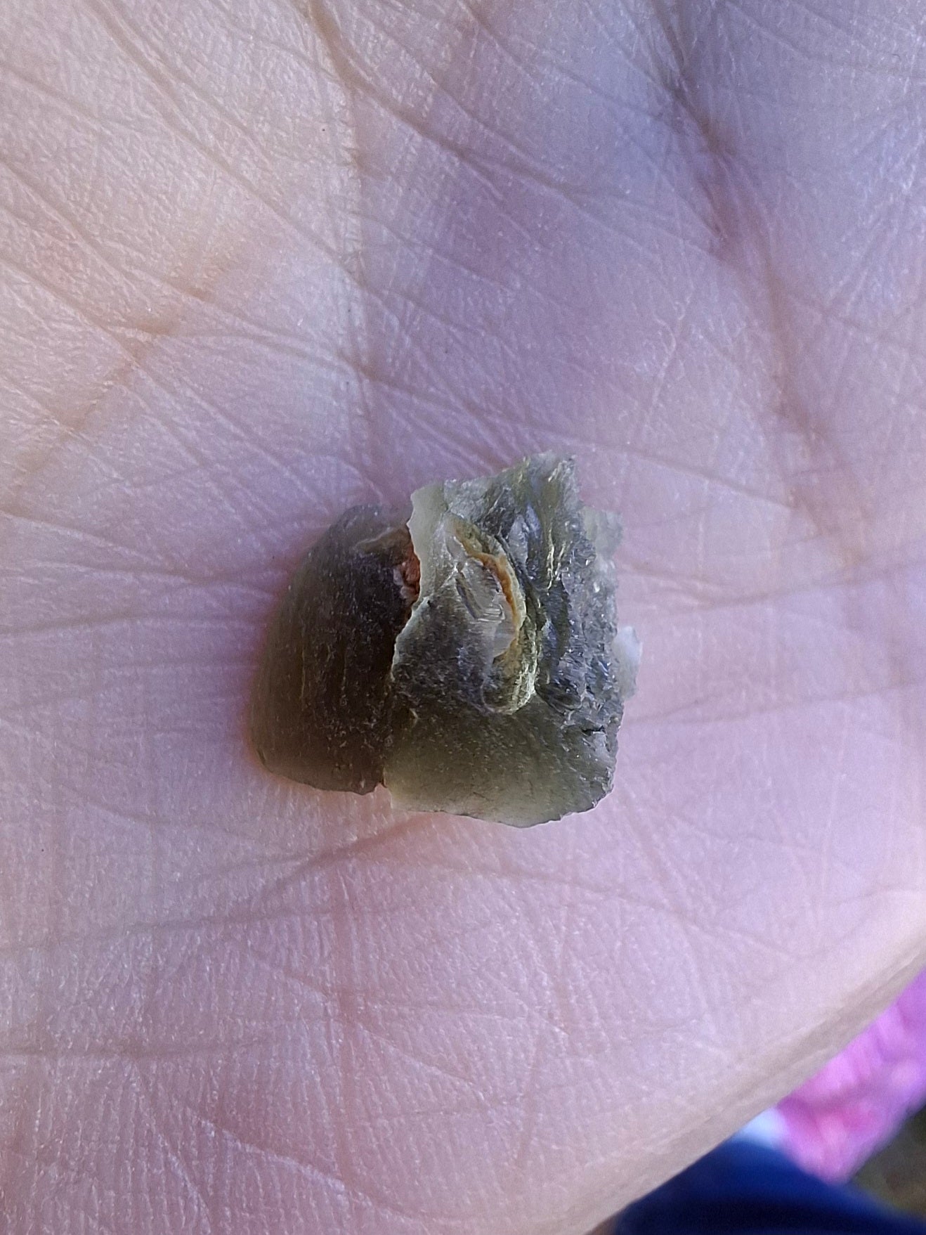 Moldavite Piece, 0.85g, Tektite (Ref: 1462)