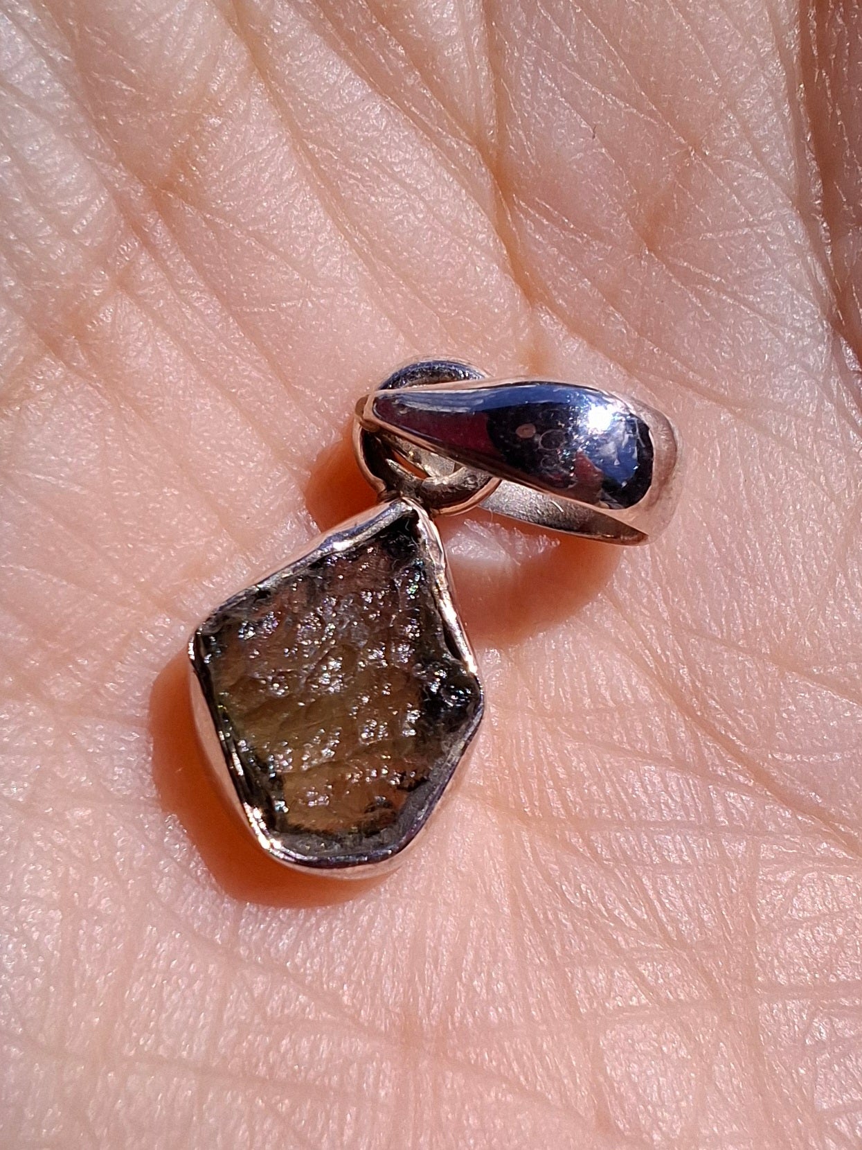 Moldavite Pendant, 925 Silver, Tektite (Ref: P88)