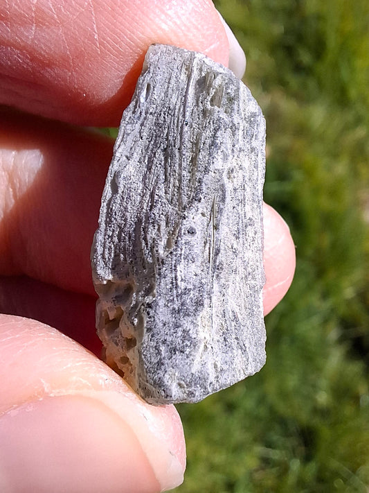 Moldavite Piece, SNOWFLAKE, FROSTED, BARTOCHOV, 4.36g, Tektite (Ref: 1371)