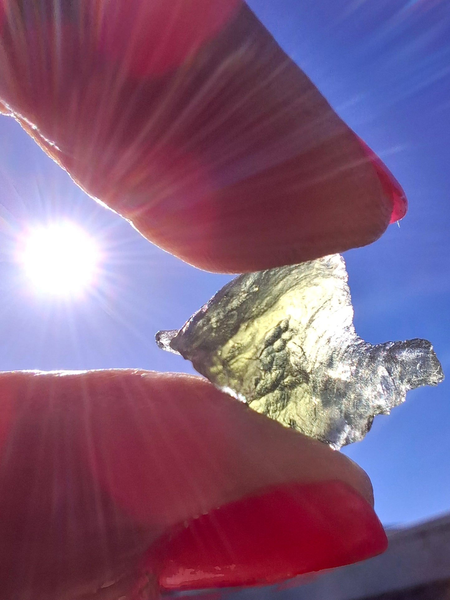 Moldavite Piece, 1.10g, Tektite (Ref: E230)