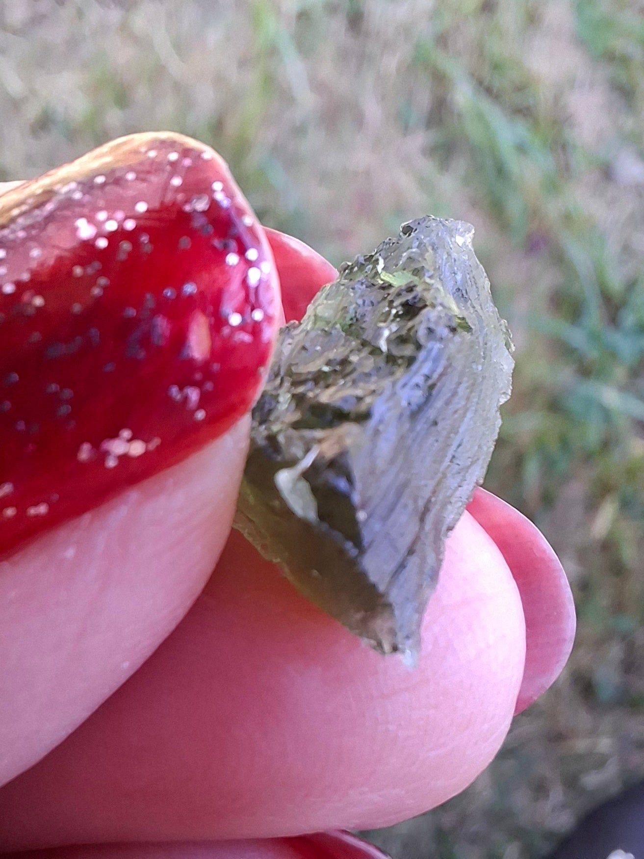 Moldavite Piece, 1.55g, Tektite (Ref: 1469)