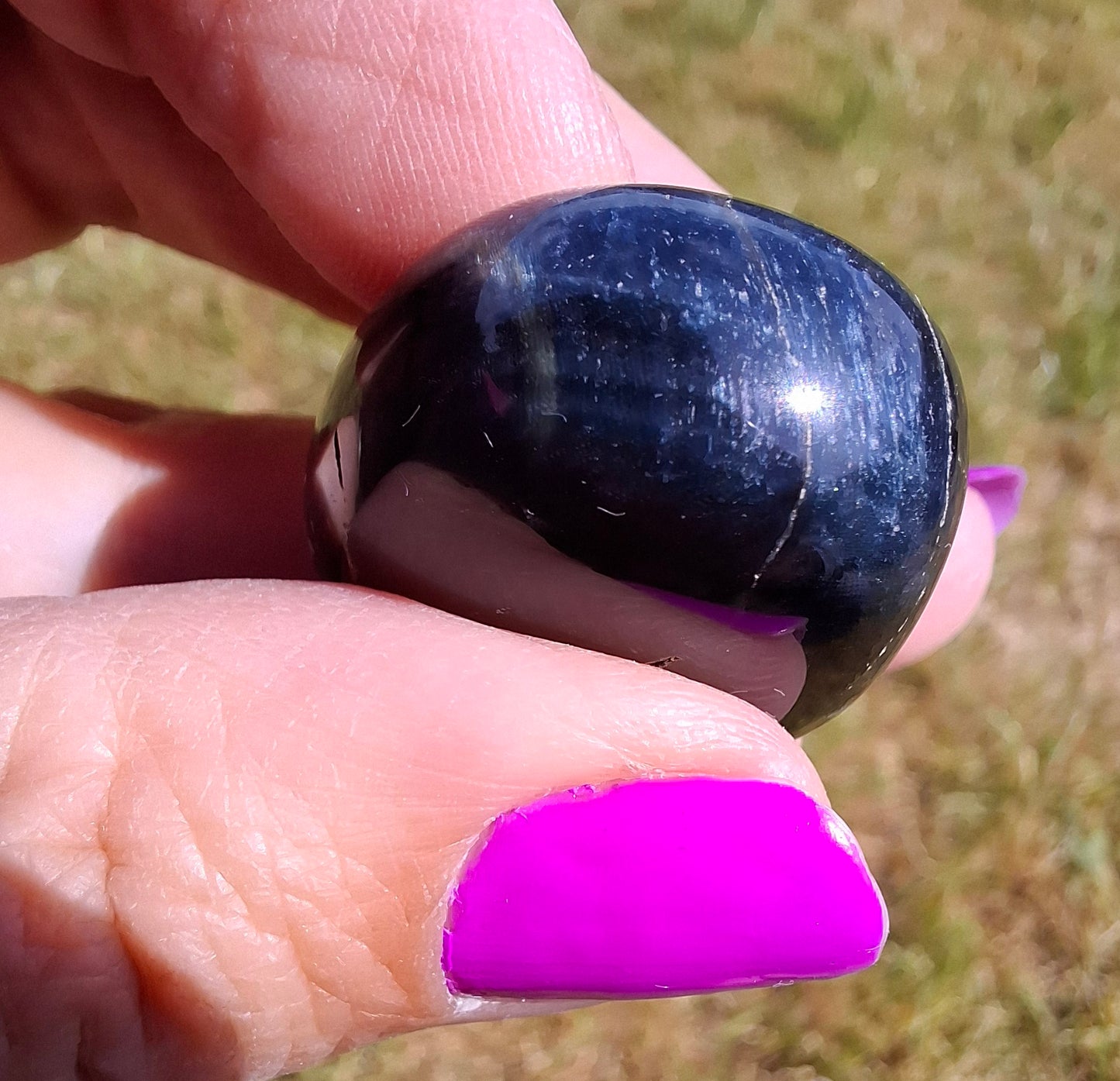 Blue Tigers Eye, Tumble Stone, Crystal (Ref: T22)