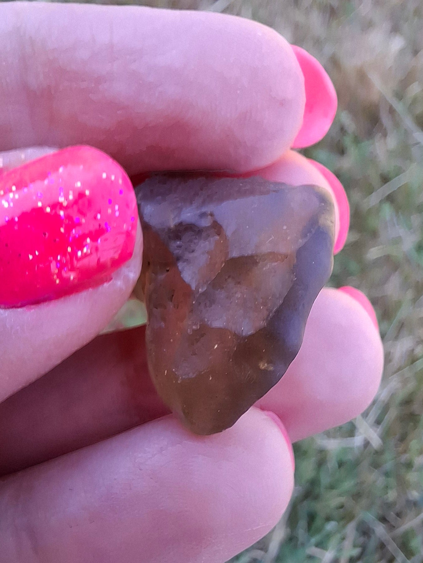 Libyan Desert Glass (darker) Piece, 4.84g, Tektite (Ref: L1360)