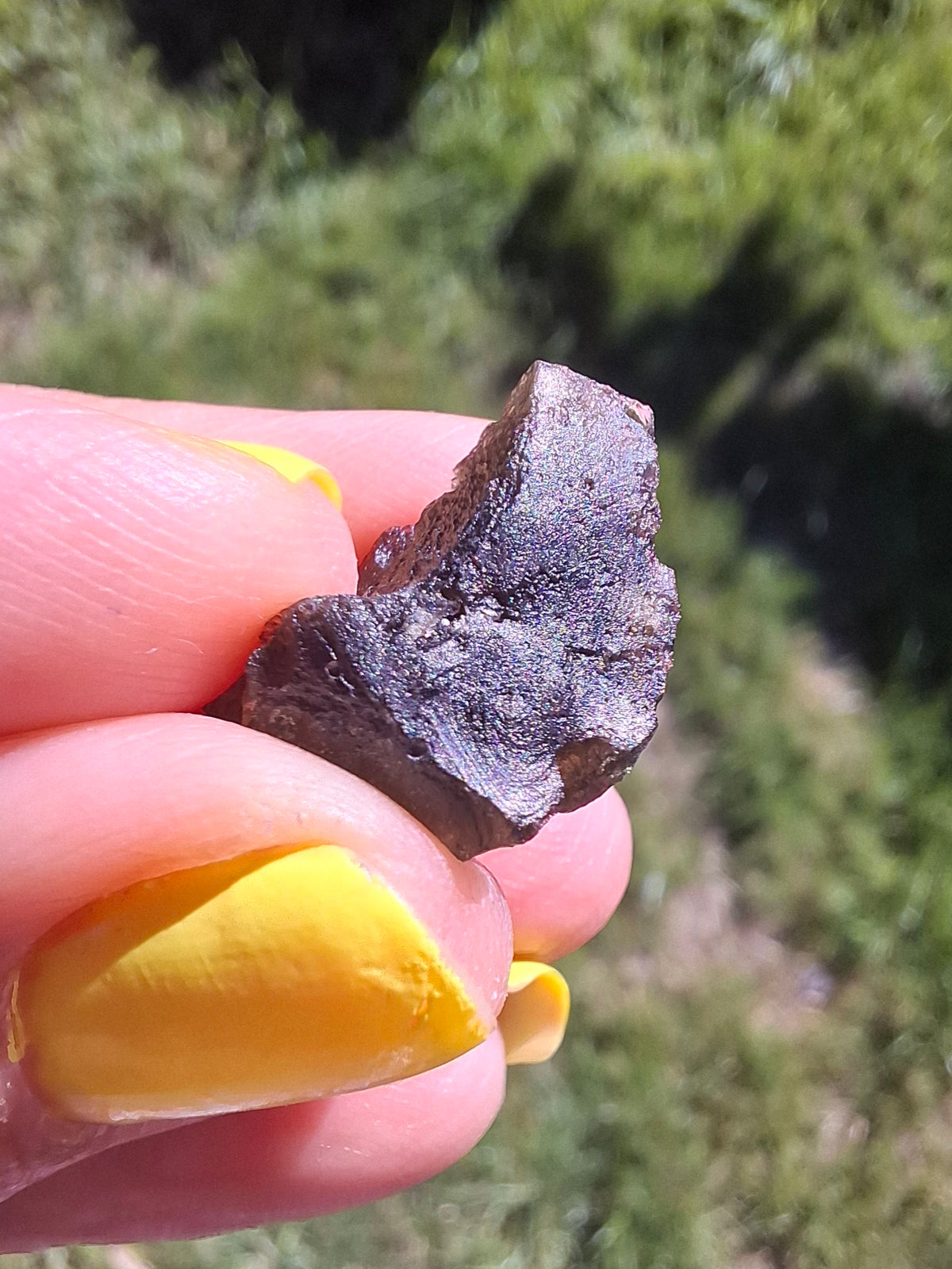 Moldavite Piece, 2.22g, Tektite (Ref: 1514)