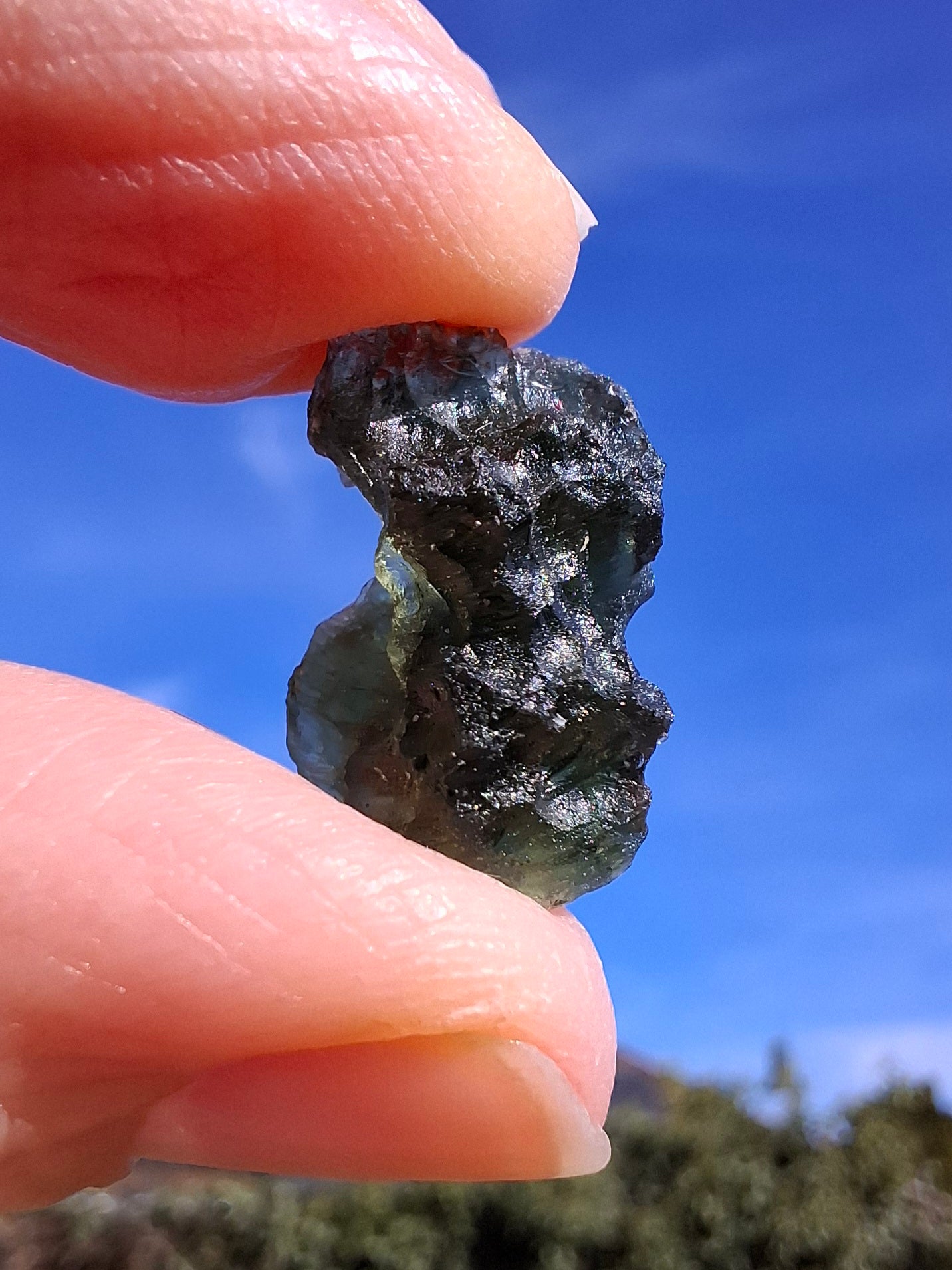 Moldavite Piece, 2.18g, Tektite (Ref: 1337)
