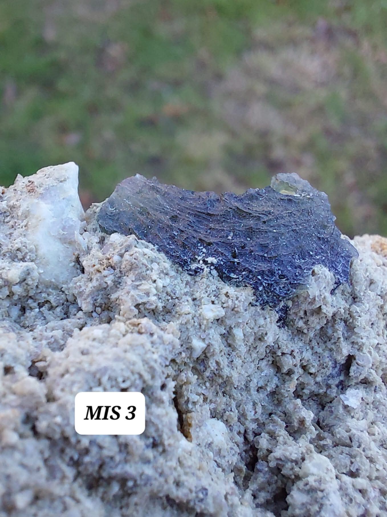 Moldavite In-Situ (in matrix), Besednice, Est- 3g, Tektite (Ref: MIS3)