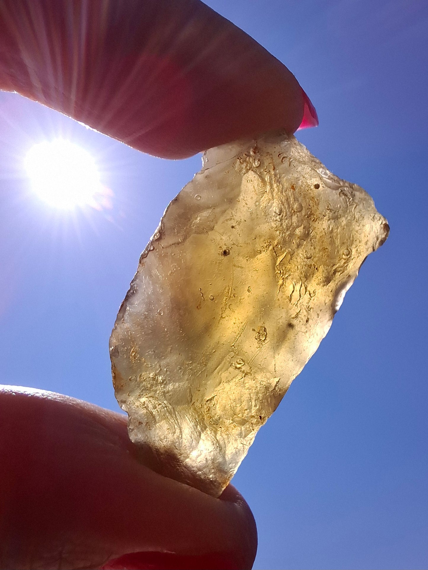 Libyan Desert Glass (darker) Piece, 11.69g, Tektite (Ref: L1366)