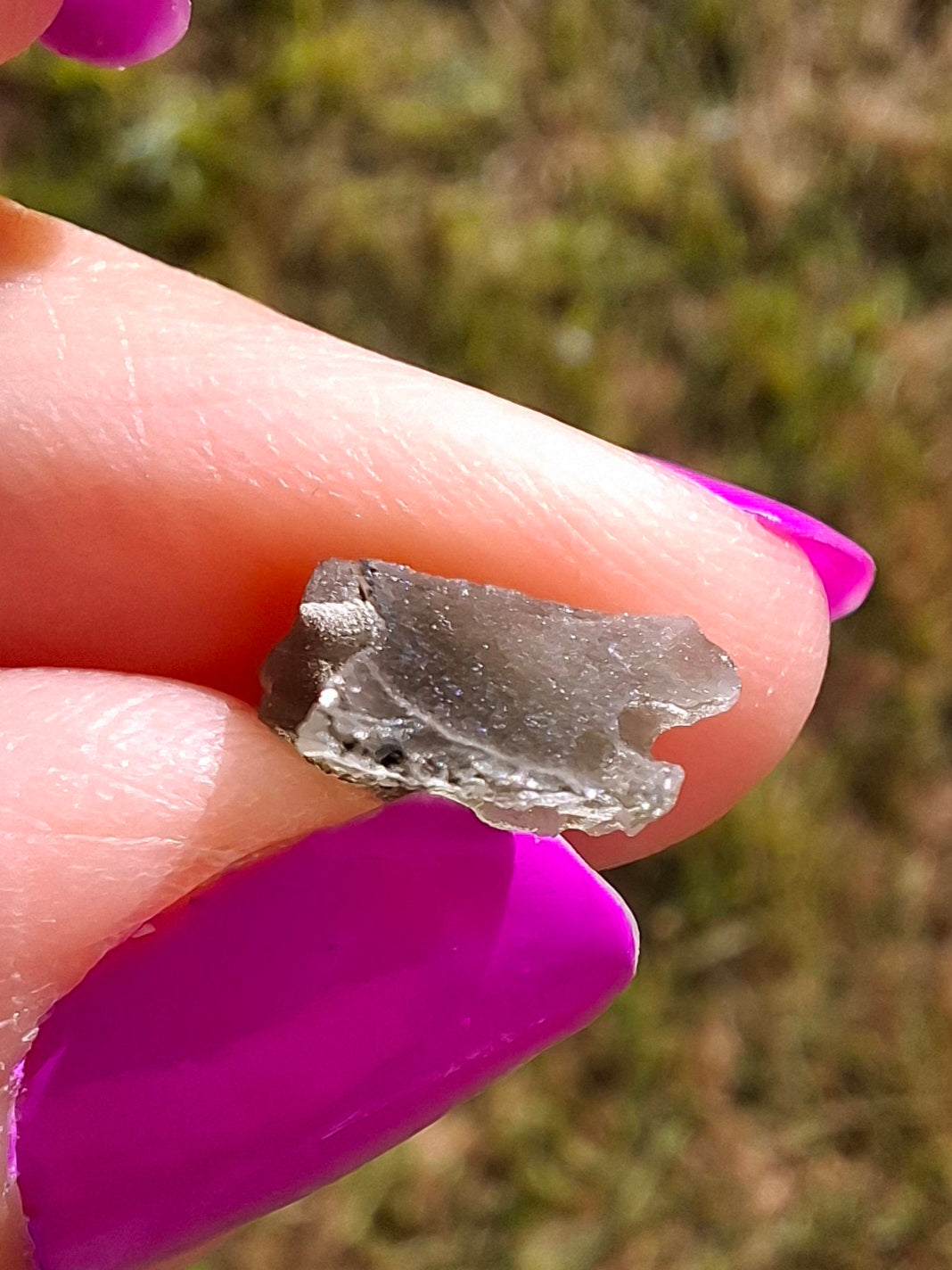 Moldavite Piece, 0.45g, Tektite (Ref: 1444)