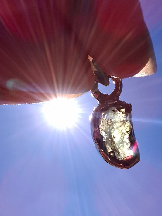 Moldavite Pendant, 925 Silver, Tektite (Ref: P39)