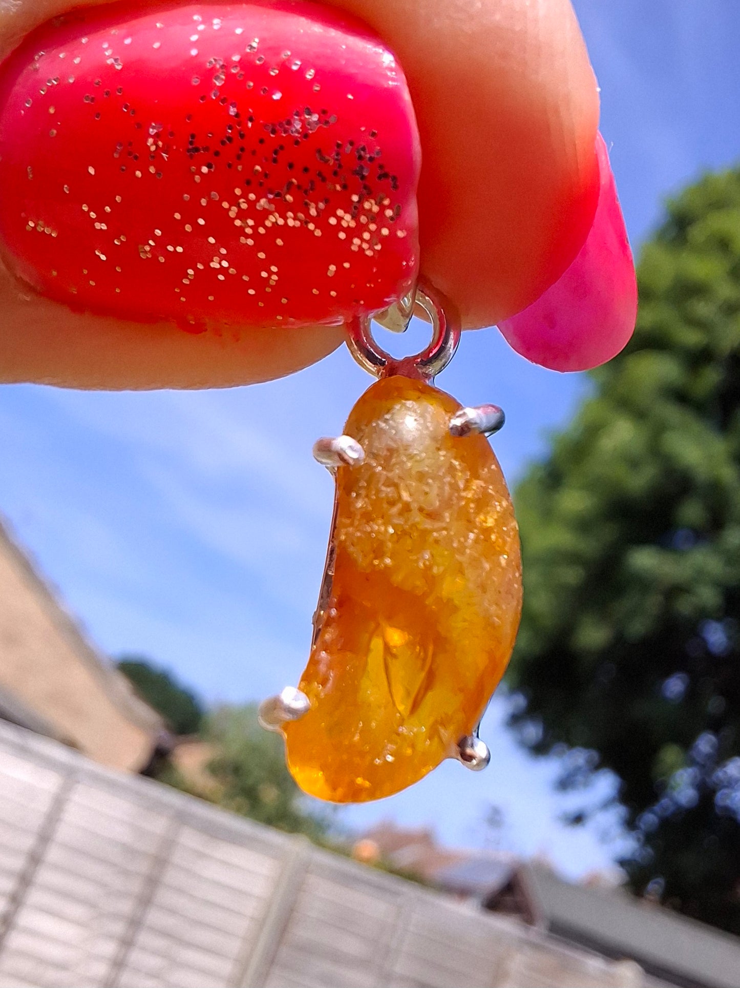 Baltic Amber Pendant, 925 Silver, Fossil (Ref: AP21)