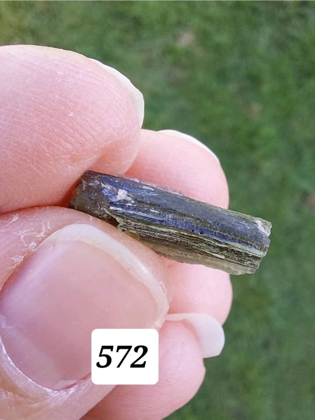 Moldavite Piece, 1.46g, Tektite (Ref: 572)