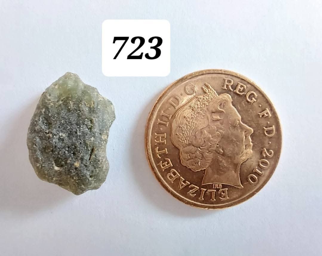 Moldavite Piece, 1.14g, Tektite (Ref: 723)