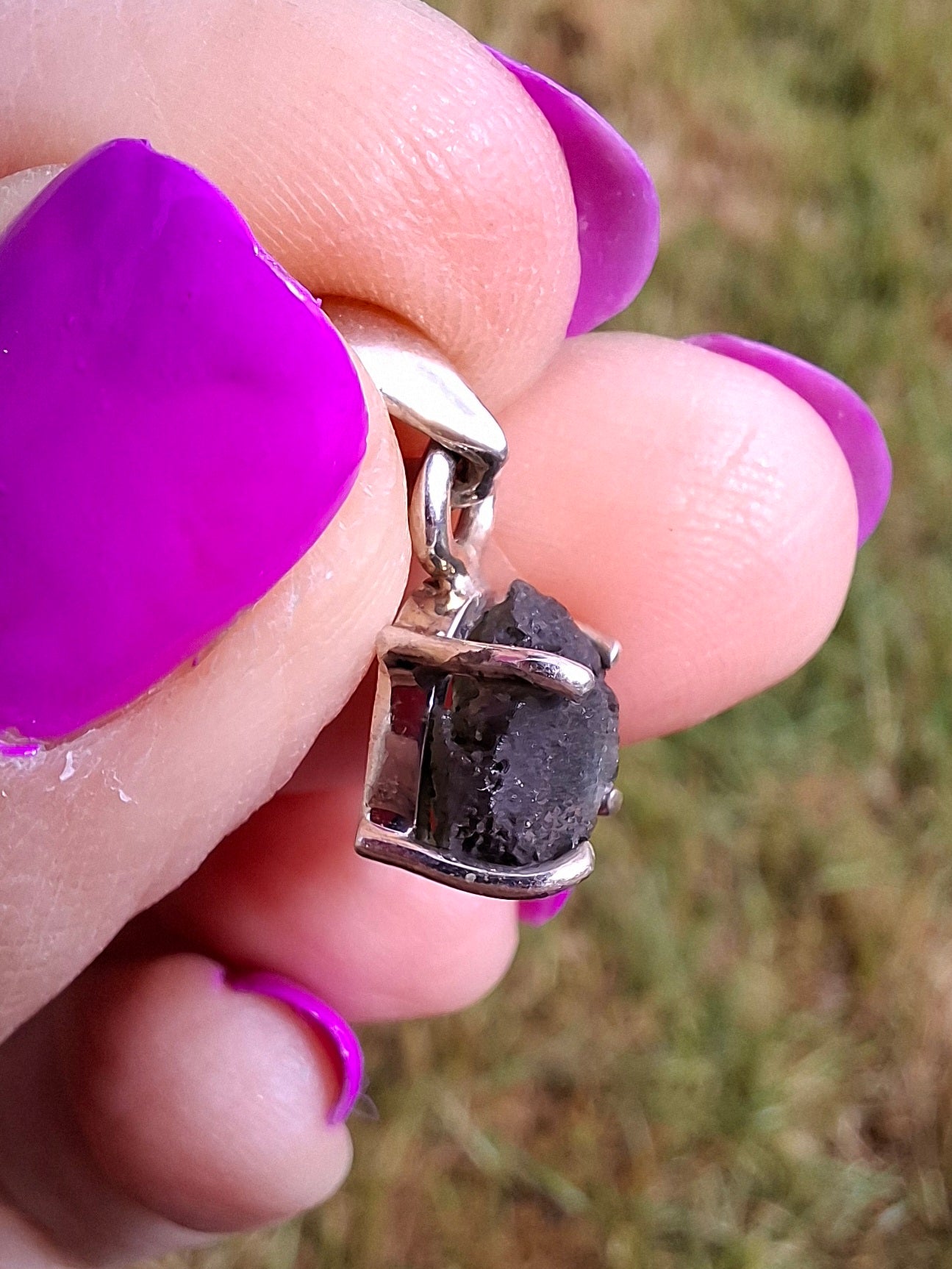 Moldavite Claw Pendant, 925 Silver, Tektite (Ref: P17)