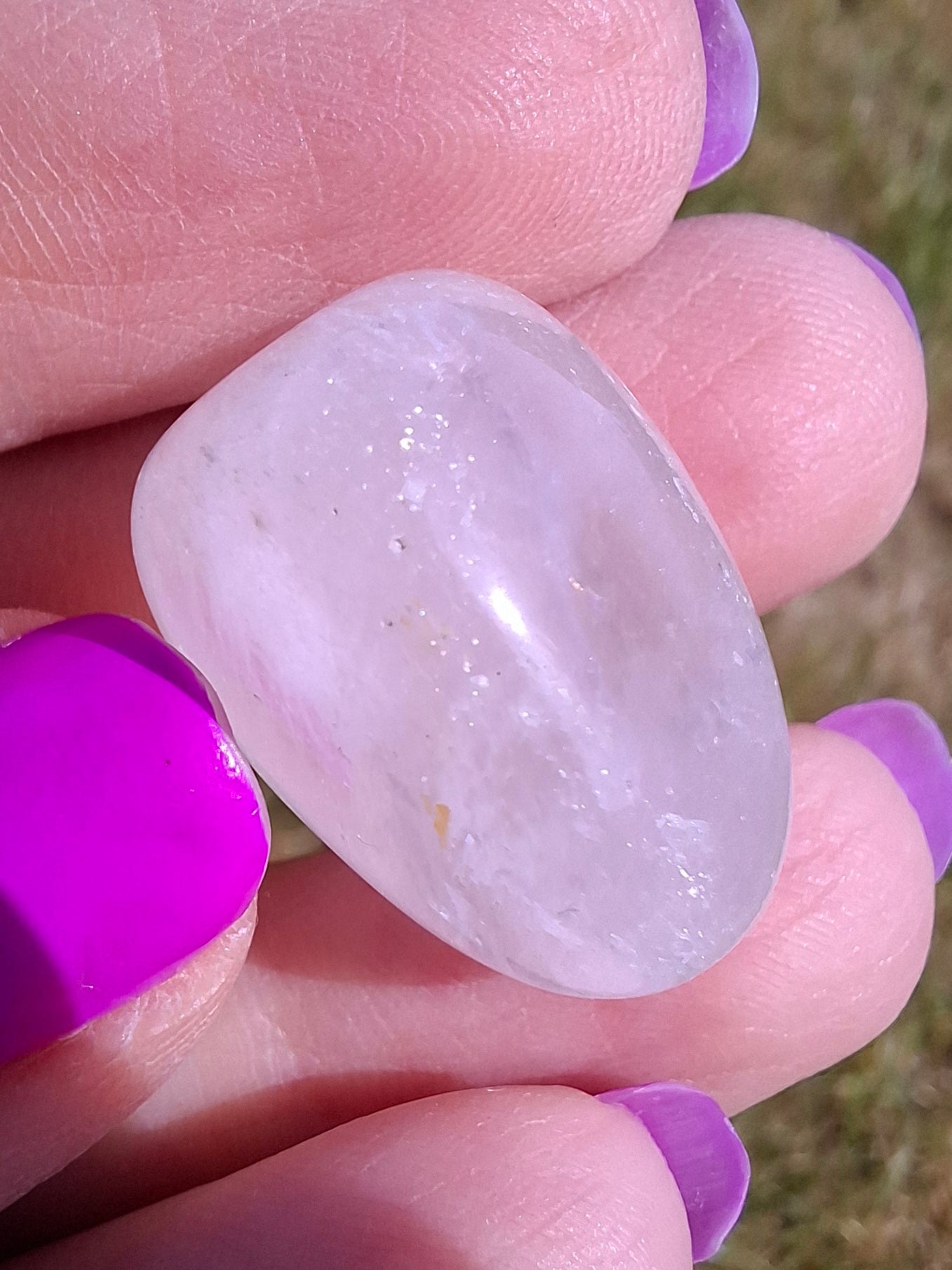 Clear Quartz, Tumble Stone, Crystal (Ref: T33)