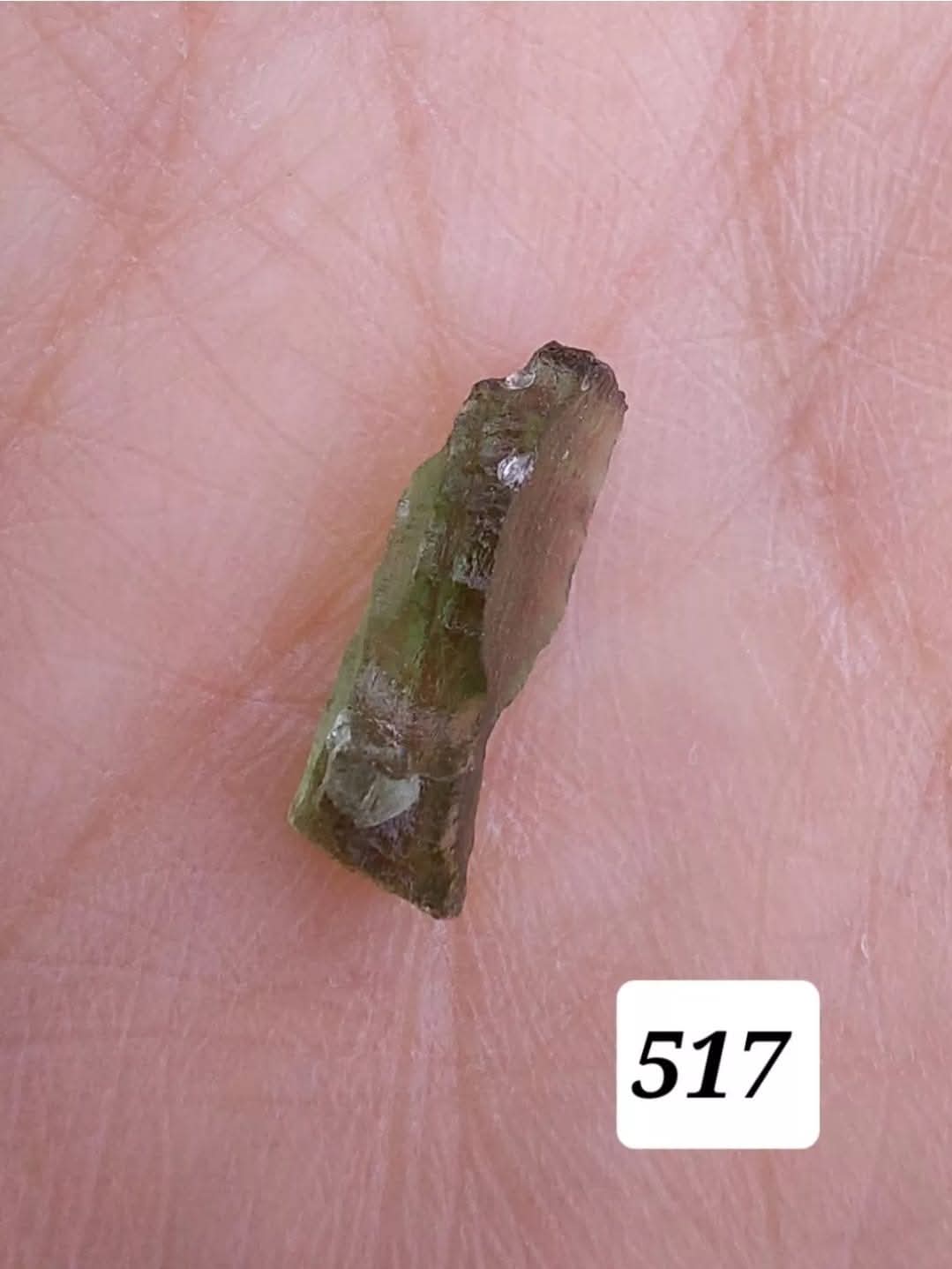 Moldavite Small Piece, 0.39g, Tektite (Ref: 517)