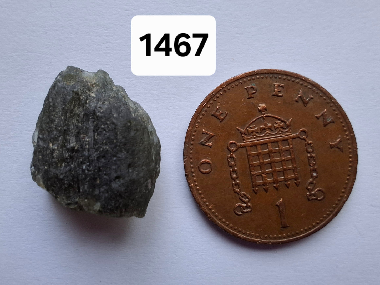 Moldavite Piece, 2.06g, Tektite (Ref: 1467)
