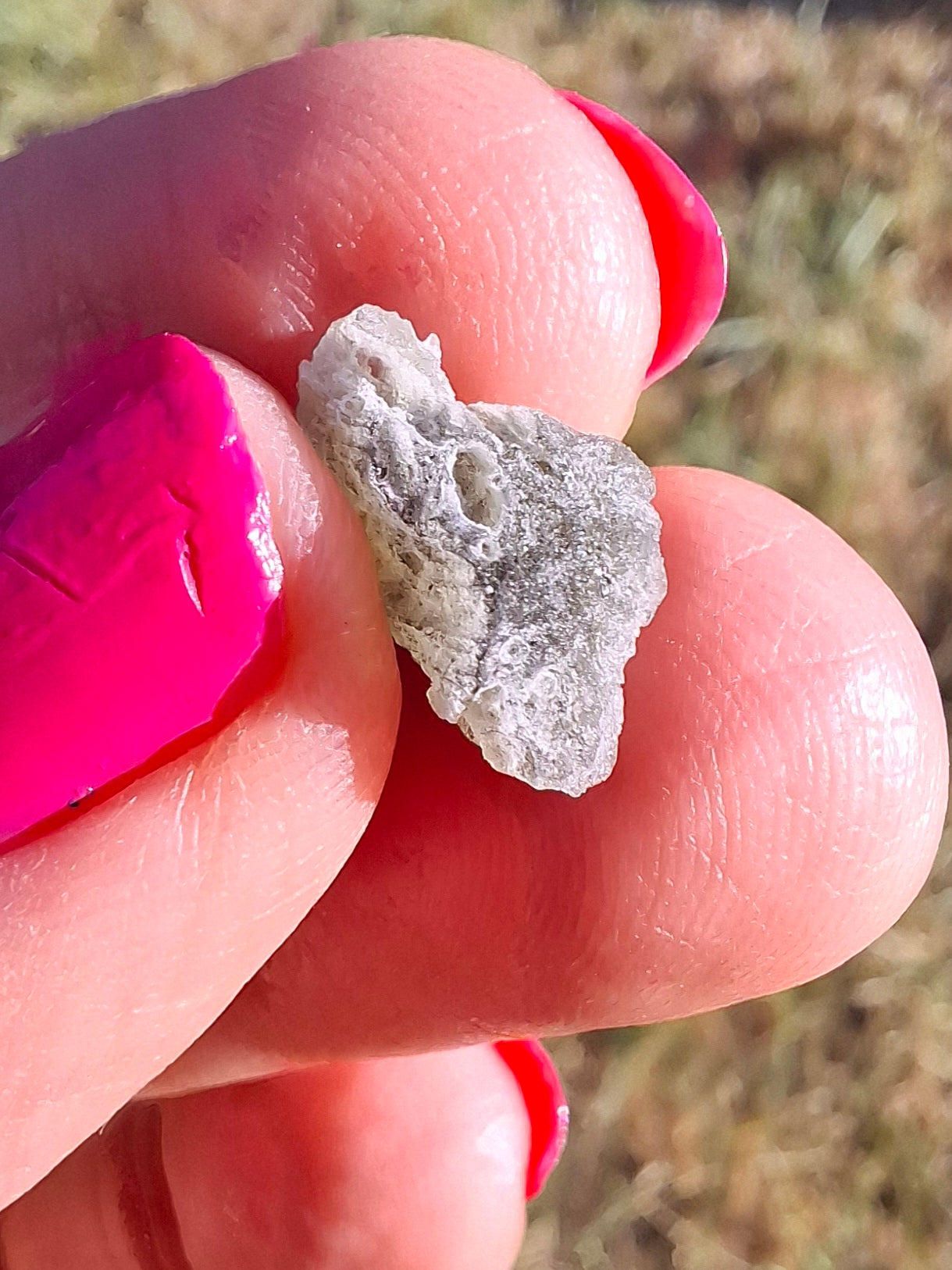 Moldavite Piece, SNOWFLAKE, FROSTED, BRUSNA, 0.64g, Tektite (Ref: 1502)
