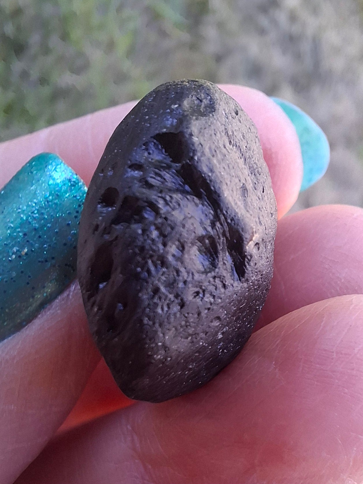Philippinite (Rizalite), 9.24g, Tektite