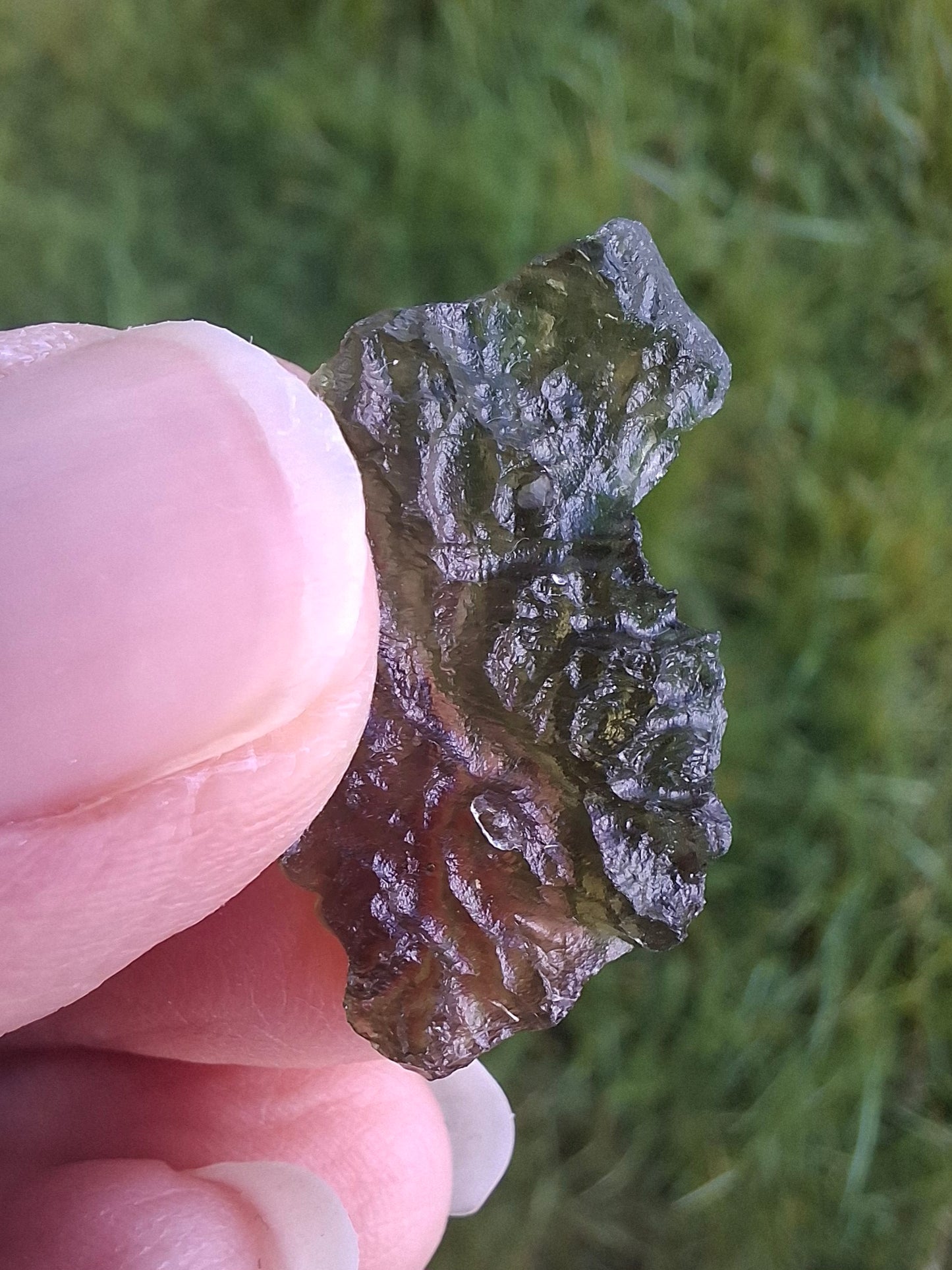 Moldavite Piece, JEZKOVNA BESEDNICE, 1.69g, Tektite (Ref: 1268)