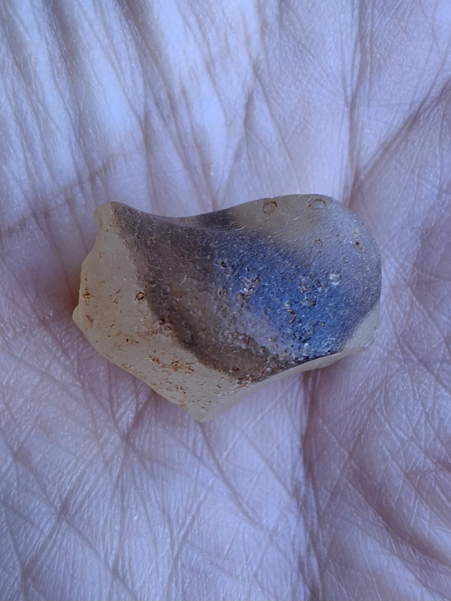 Libyan Desert Glass (darker) Piece, 4.70g, Tektite (Ref: L1372)