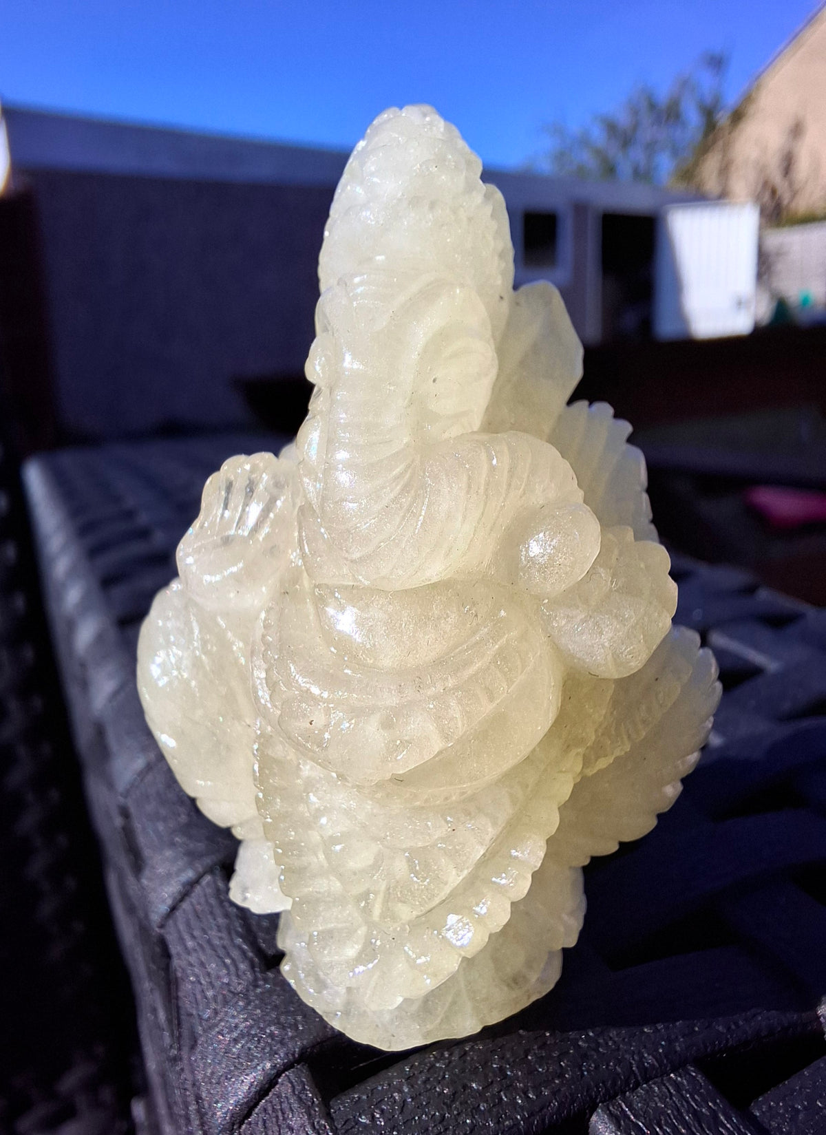 Libyan Desert Glass GANESHA craving, 31.21g, Tektite (Ref: Ganesha2)