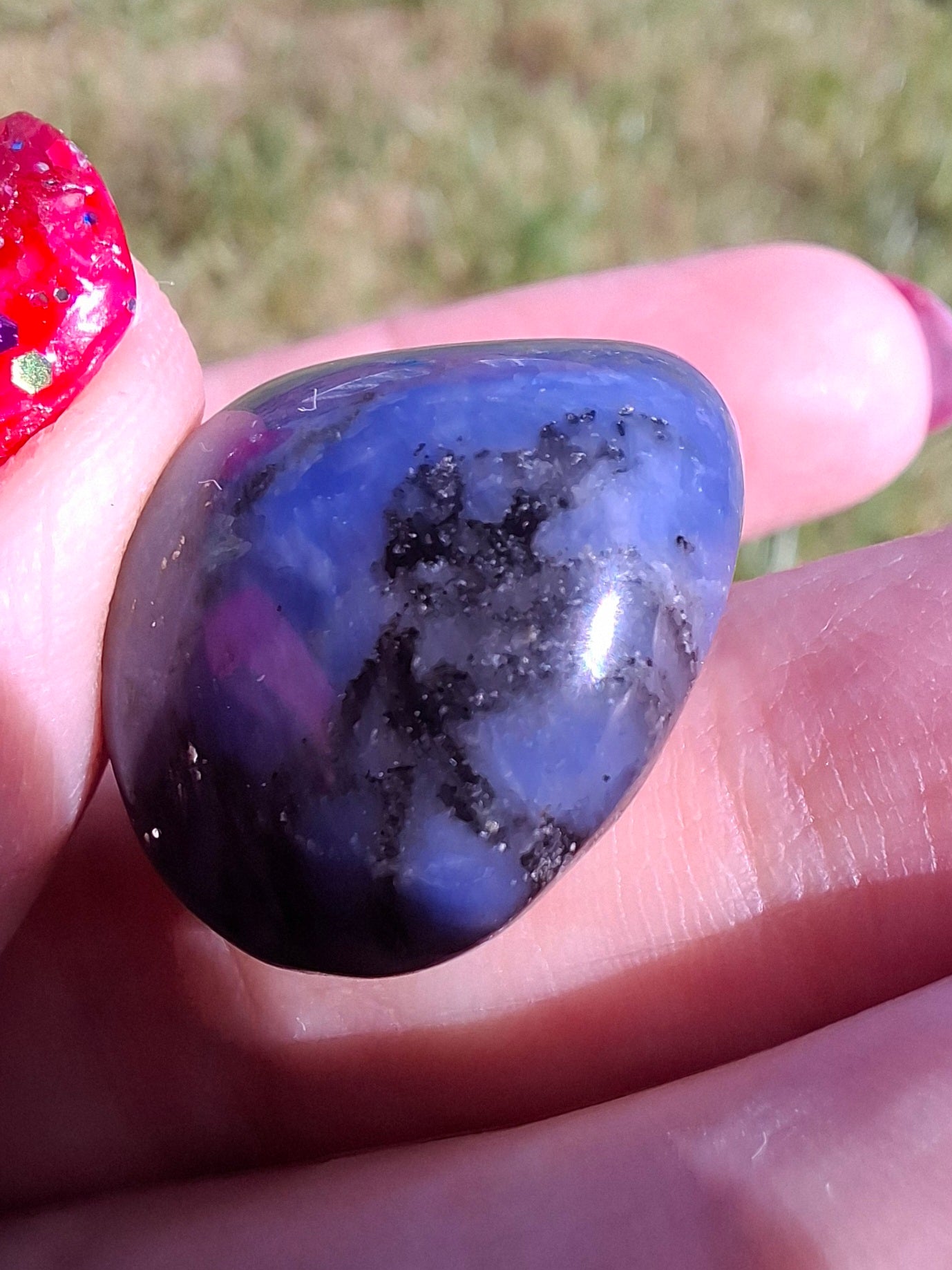 Sodalite, Tumble Stone, Crystal (Ref: T148)