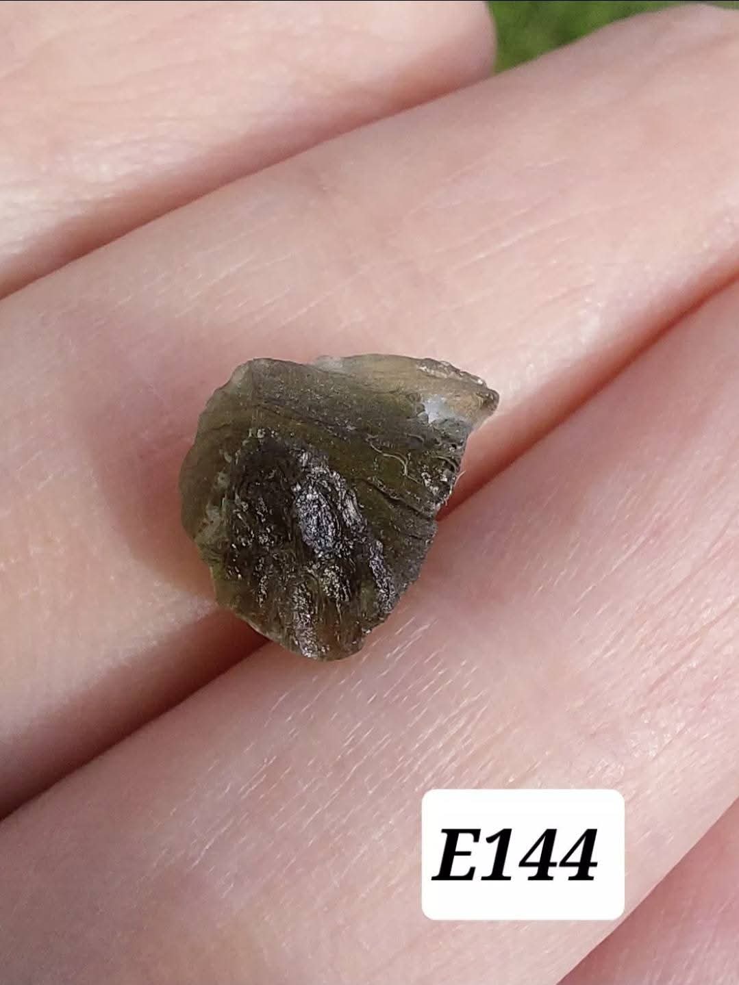 Moldavite Piece, 0.58g, Tektite (Ref: E144)