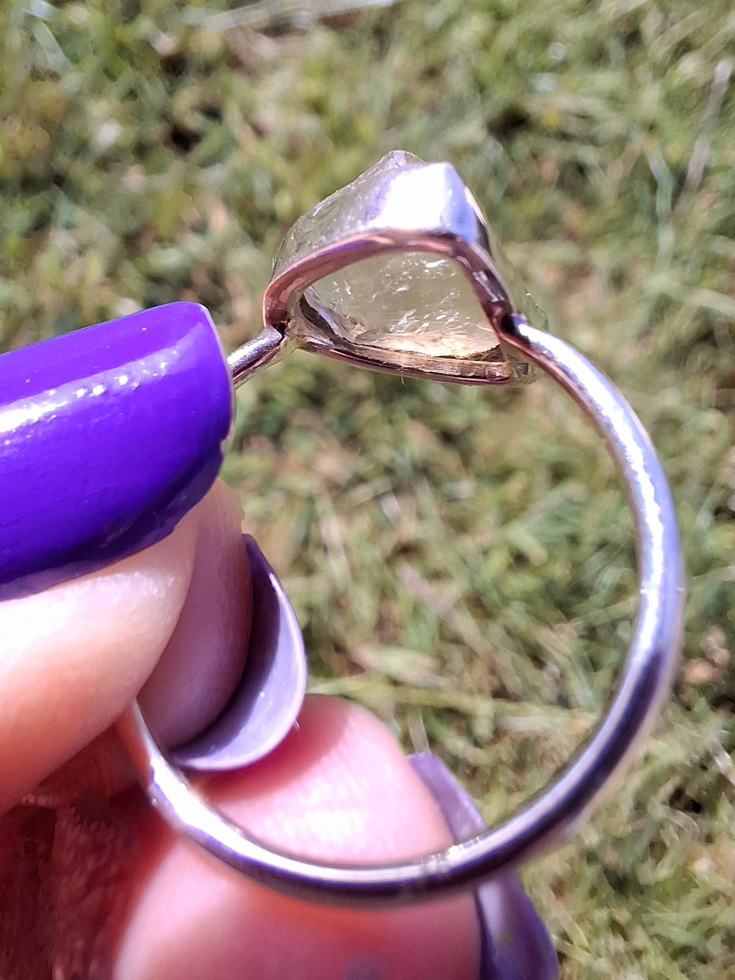 Libyan Desert Glass Ring, size small R, 925 Silver, Tektite (Ref: LR39)