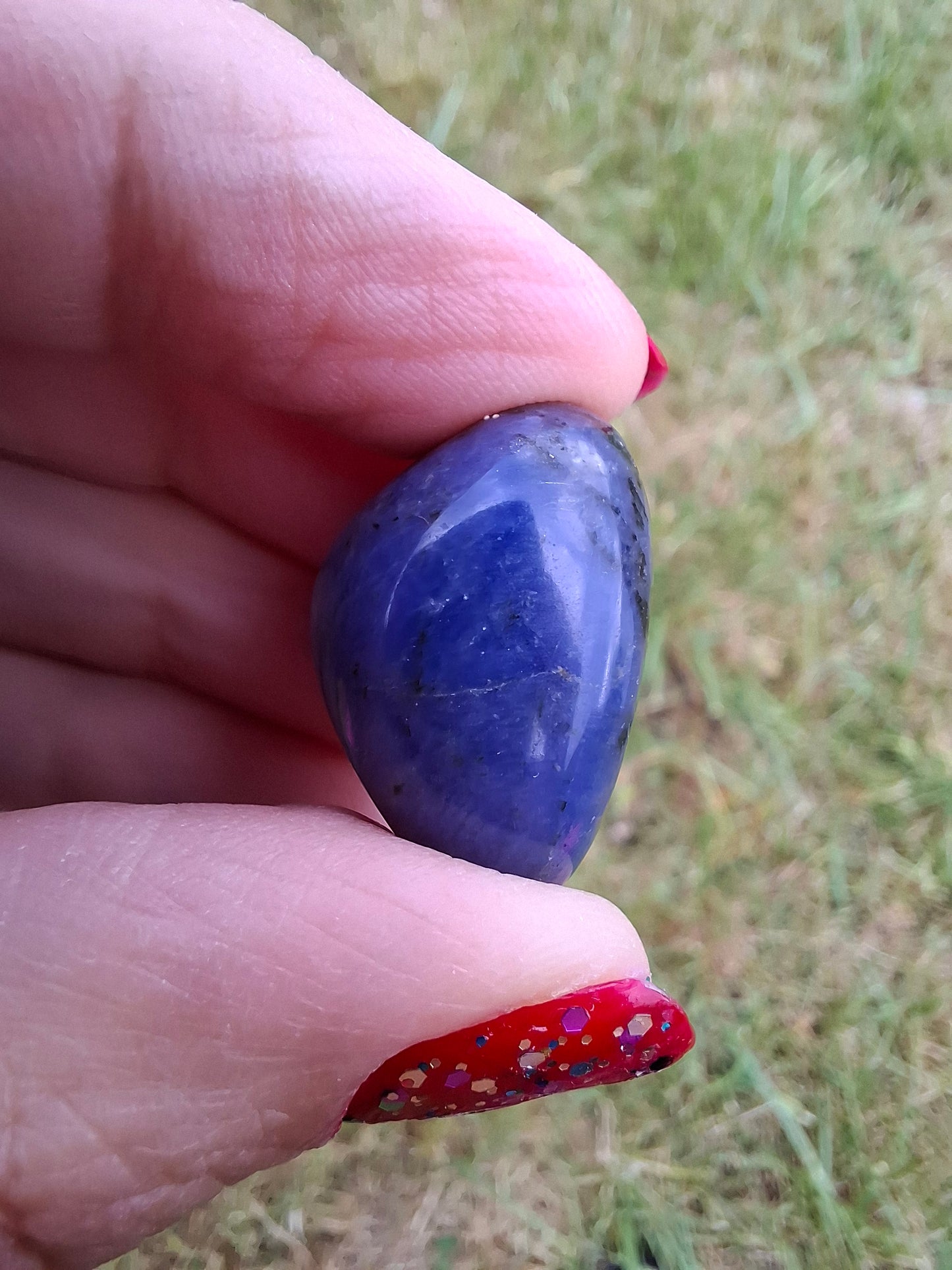 Sodalite, Tumble Stone, Crystal (Ref: T148)