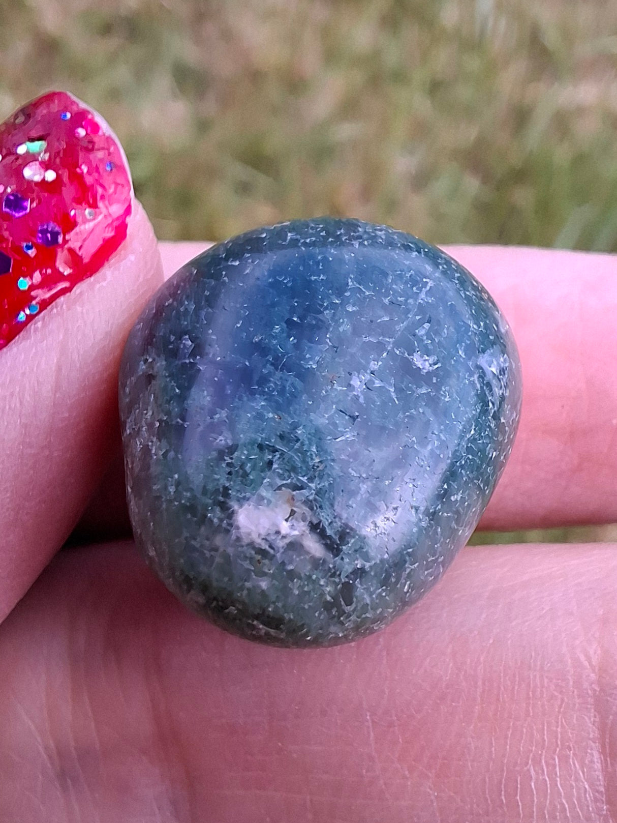 Green Moss Agate, Tumble Stone, Crystal (Ref: T167)