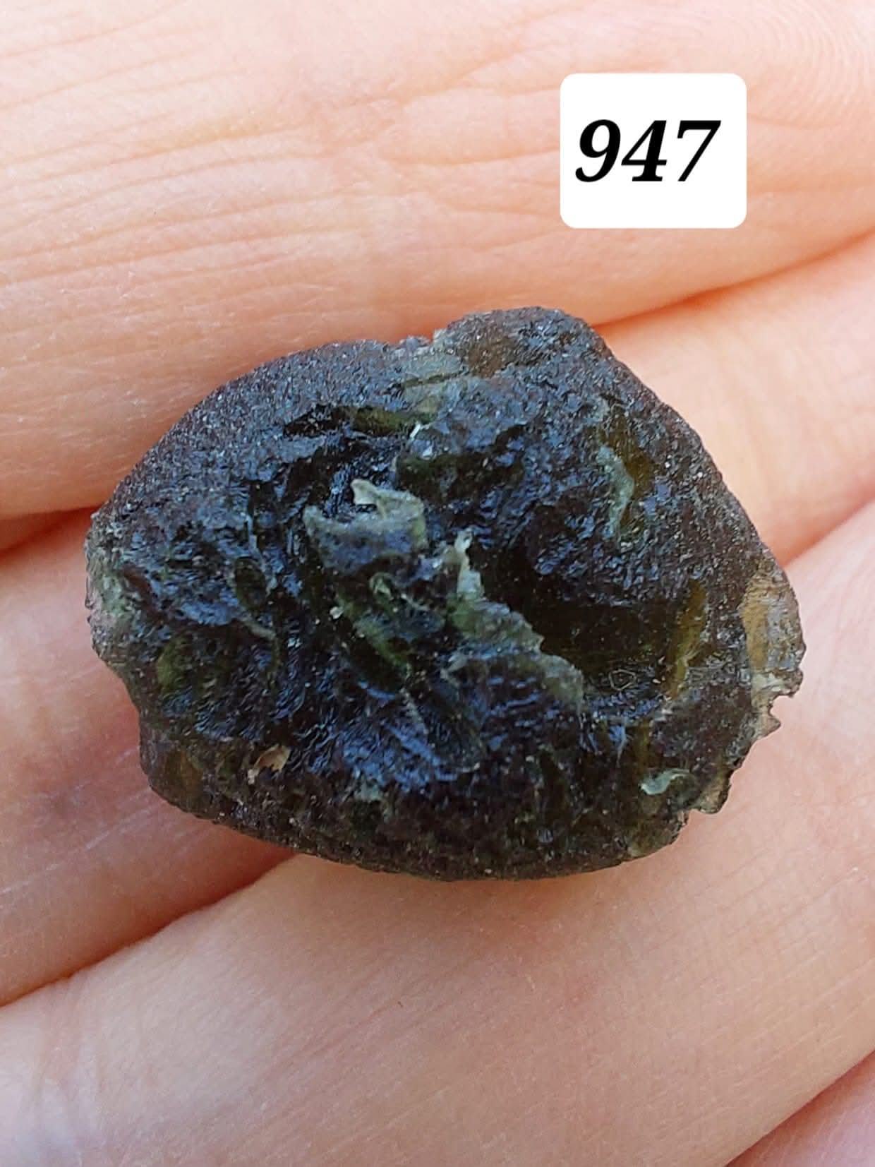 Moldavite Piece, NESMEN,  5.48g, Tektite (Ref: 947)
