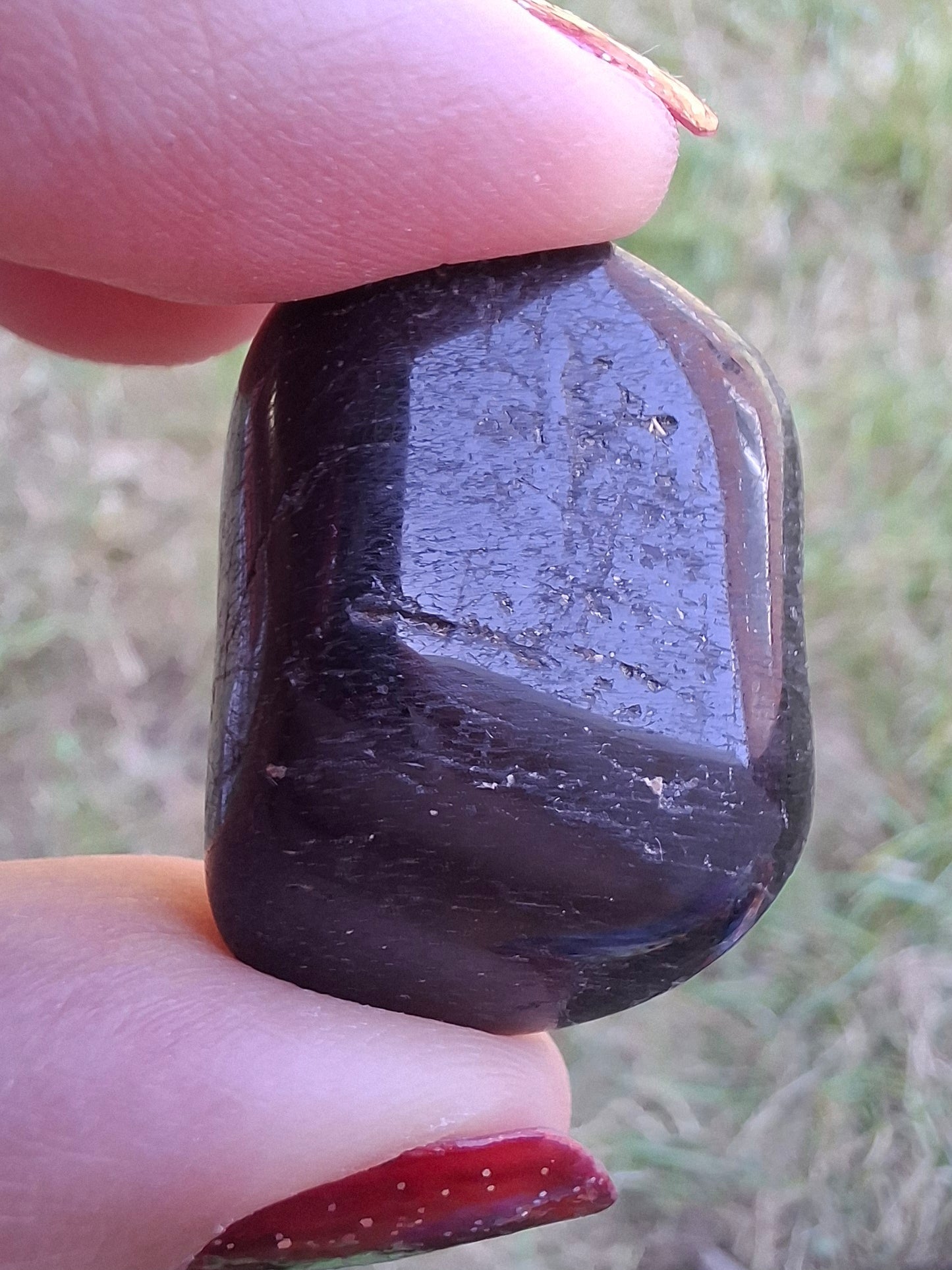 Black Tourmaline, Tumble Stone, Crystal (Ref: T221)