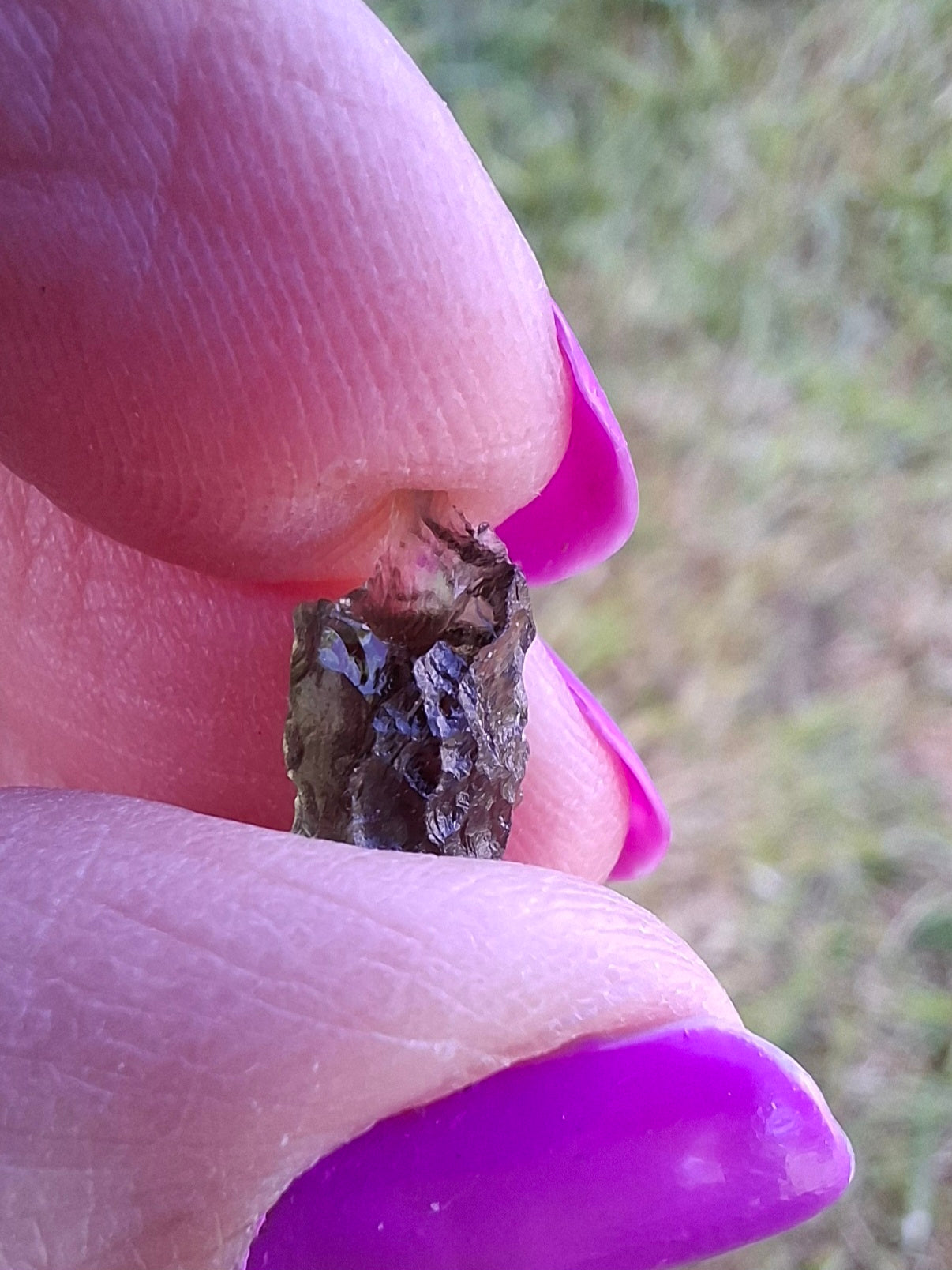 Moldavite small Piece, 0.40g, Tektite (Ref: 1458)