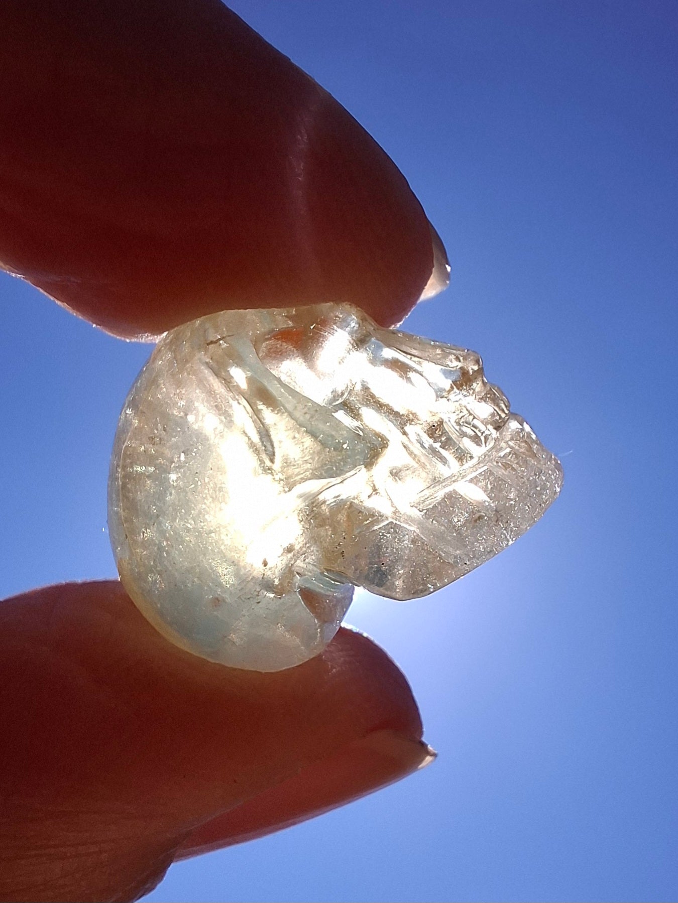 Libyan Desert Glass SKULL carving, 4.59g, Tektite (Ref: Skull2)