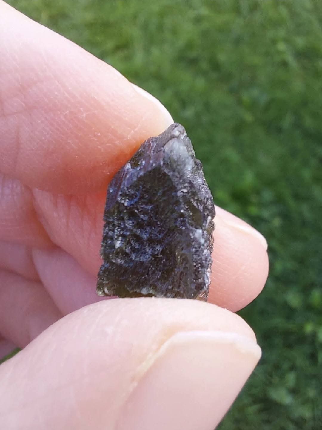 Moldavite Piece, 2.05g. Tektite (Ref: 912)