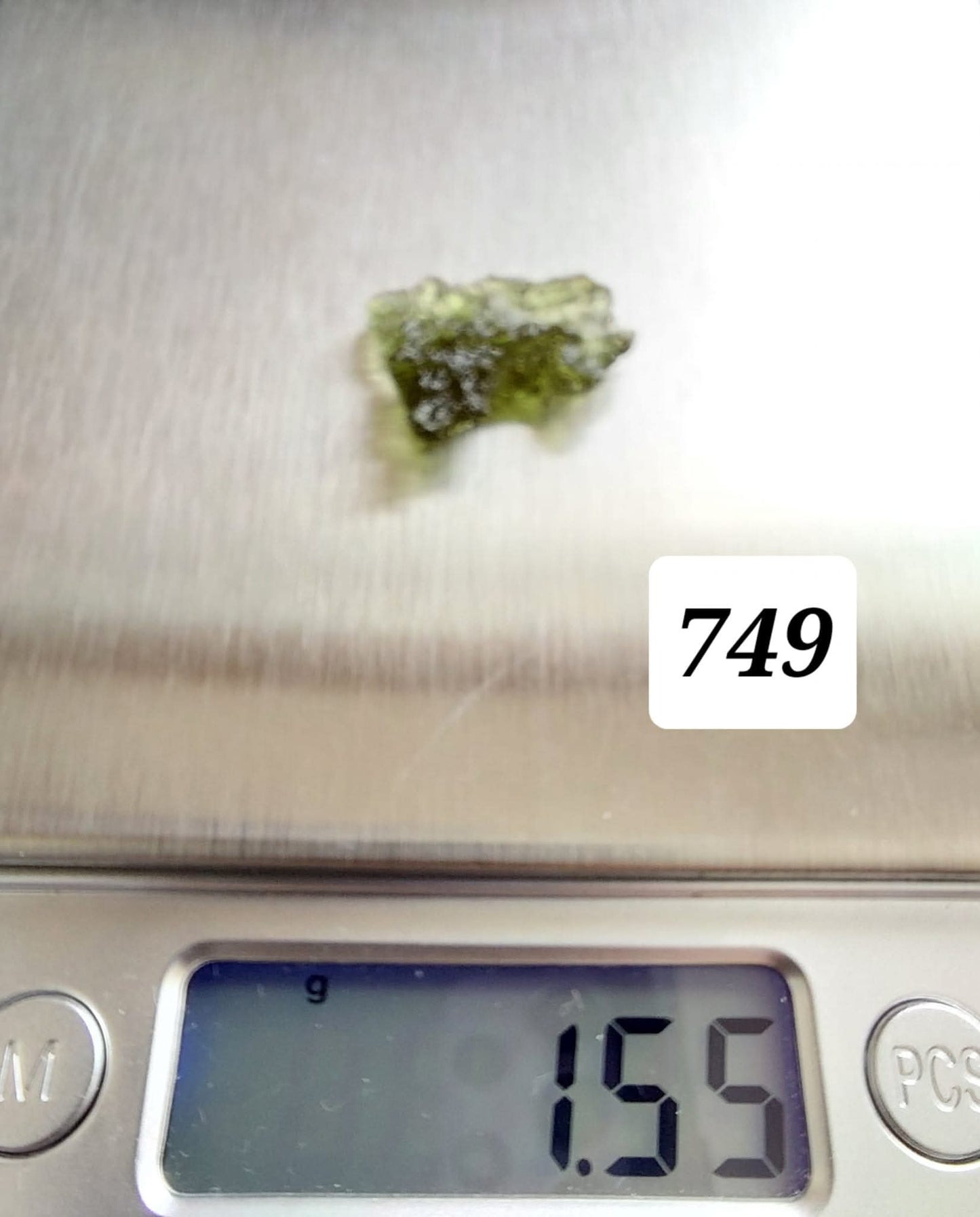 Moldavite Piece, BESEDNICE SKOLA, 1.55g, Tektite (Ref: 749)