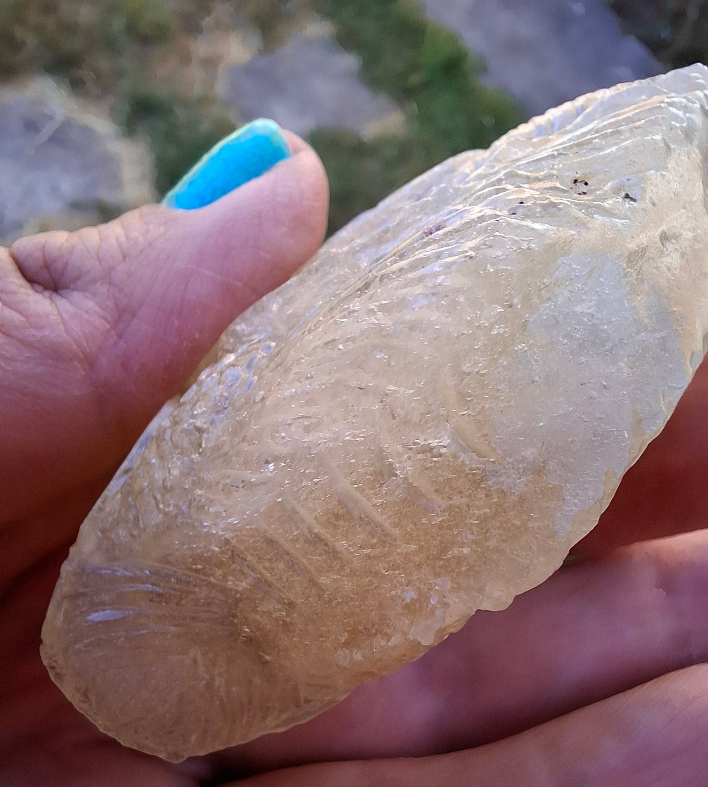 Libyan Desert Glass DRAGON HEAD Carving, 75.84g, Tektite (Ref: Dragon1)