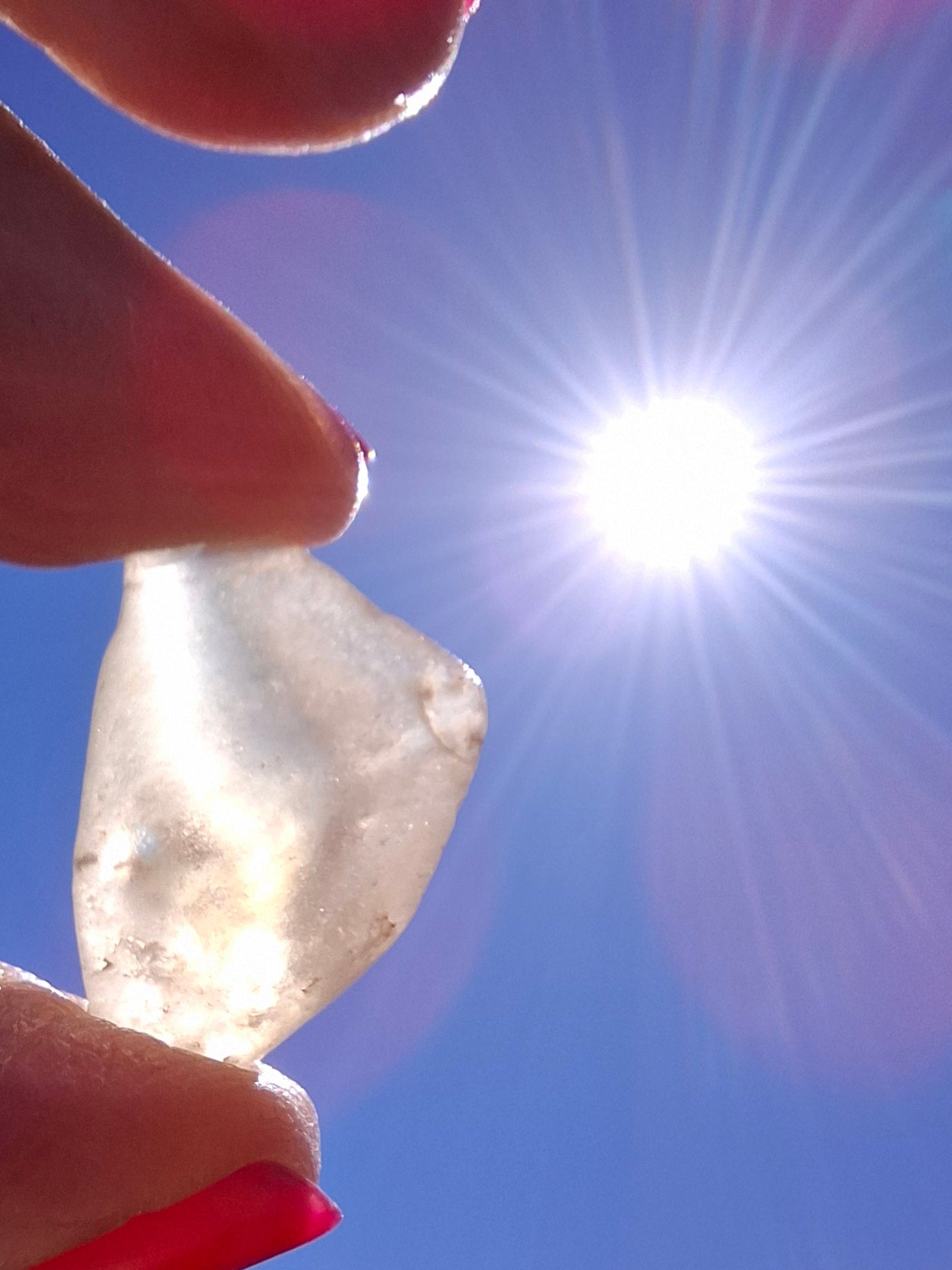 Libyan Desert Glass Piece, 2.80g, Tektite (Ref: LE274)