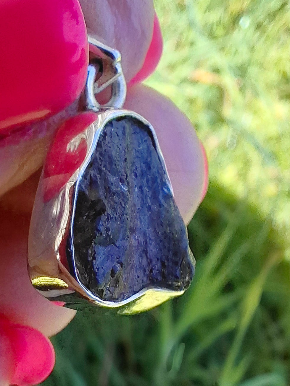 Moldavite Pendant, 925 Silver, Tektite (Ref: P440)