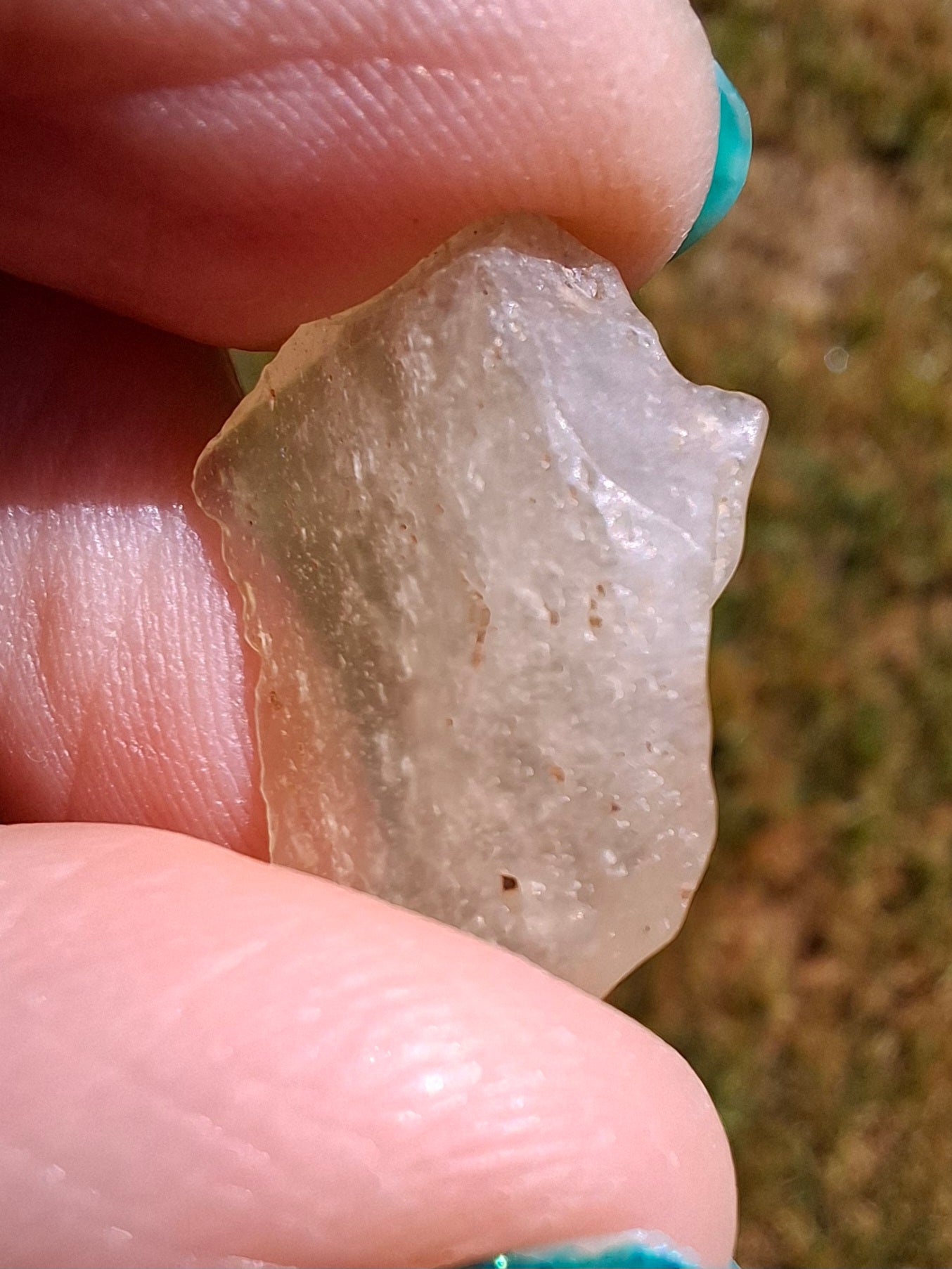 Libyan Desert Glass Piece, 1.90g, Tektite