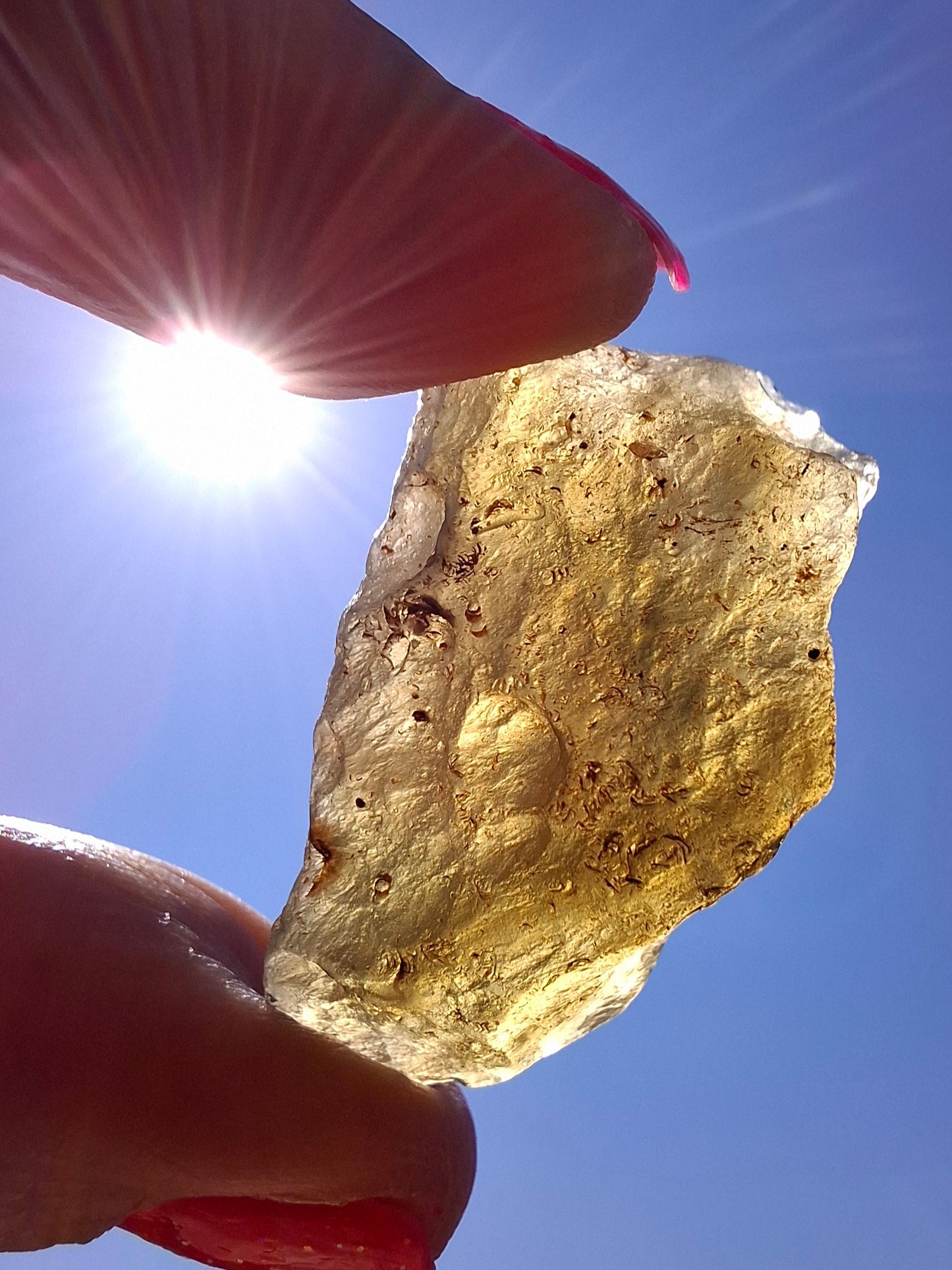 Libyan Desert Glass (darker) Piece, 11.69g, Tektite (Ref: L1366)
