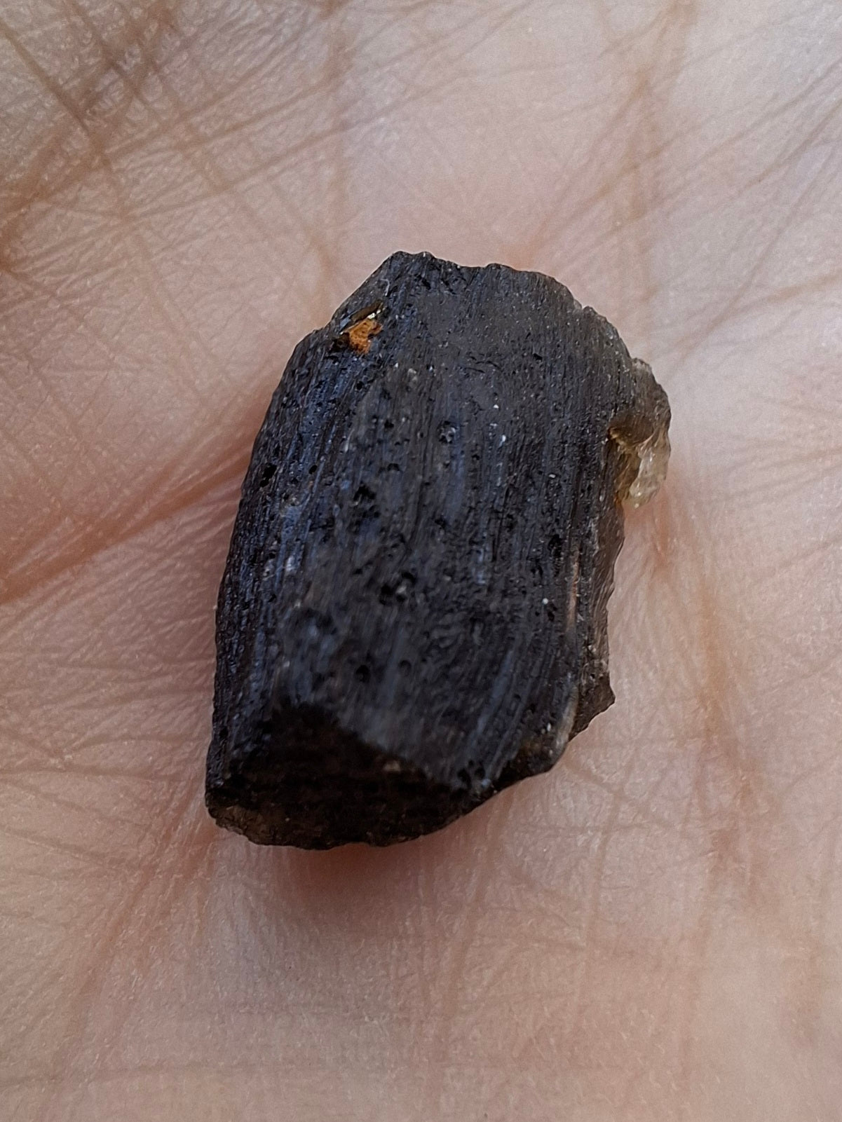 Moldavite Piece, 2.80g, Tektite (Ref: 1432)